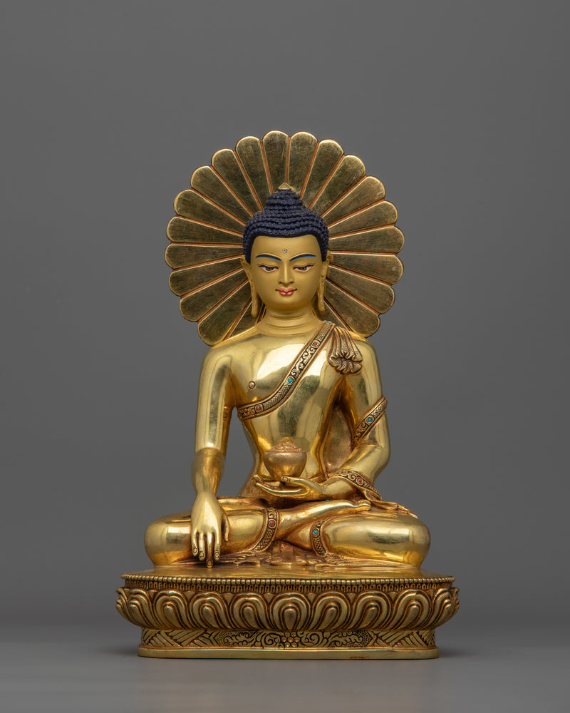 historical-buddha-statue-with-sacred-halo