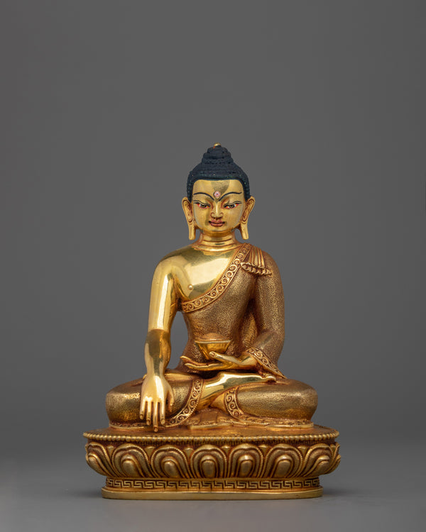 peaceful-historical-buddha-shakyamuni