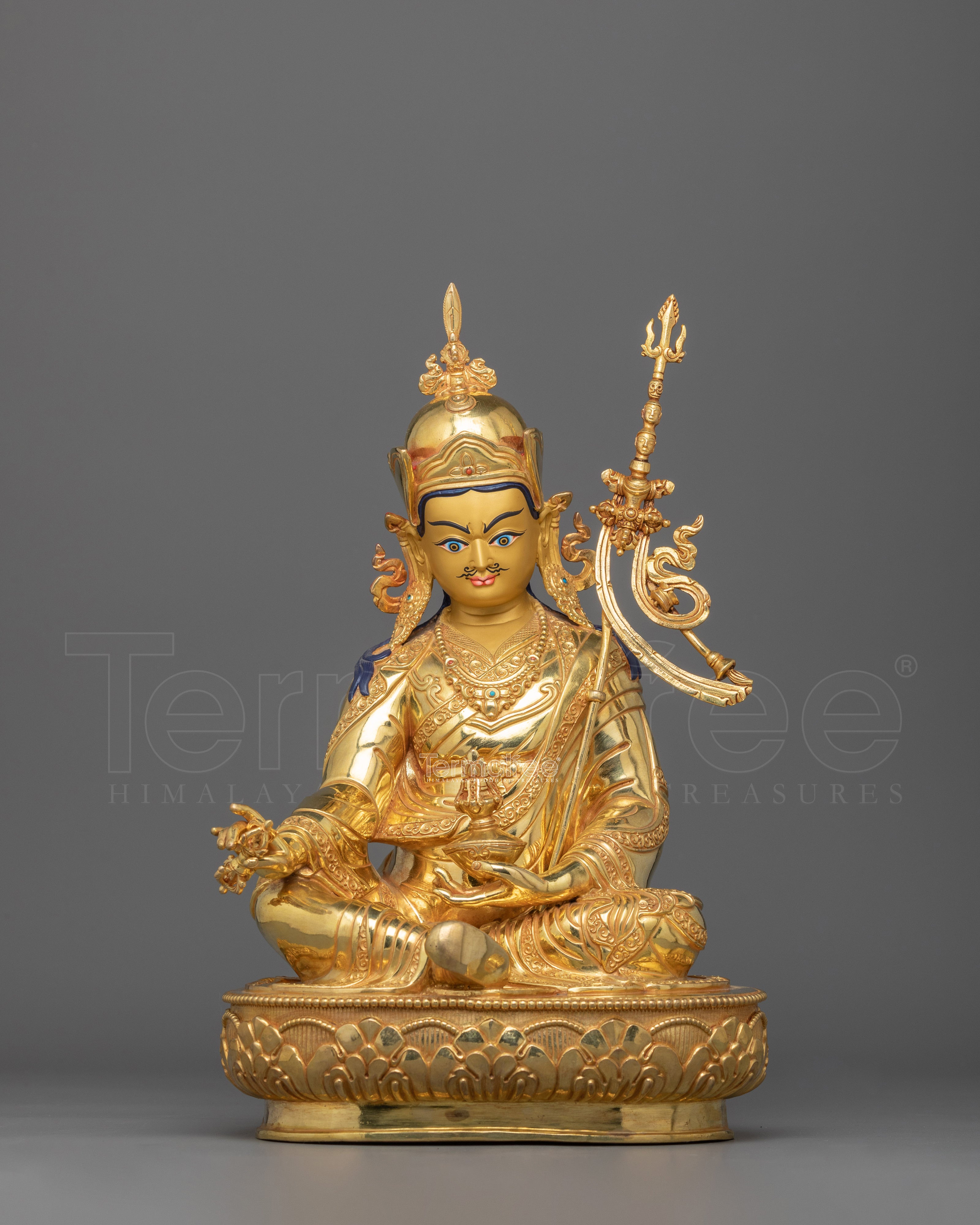 Religious Buddhist Vajra Master Rinpoche Guru Statue | The Tantric Master