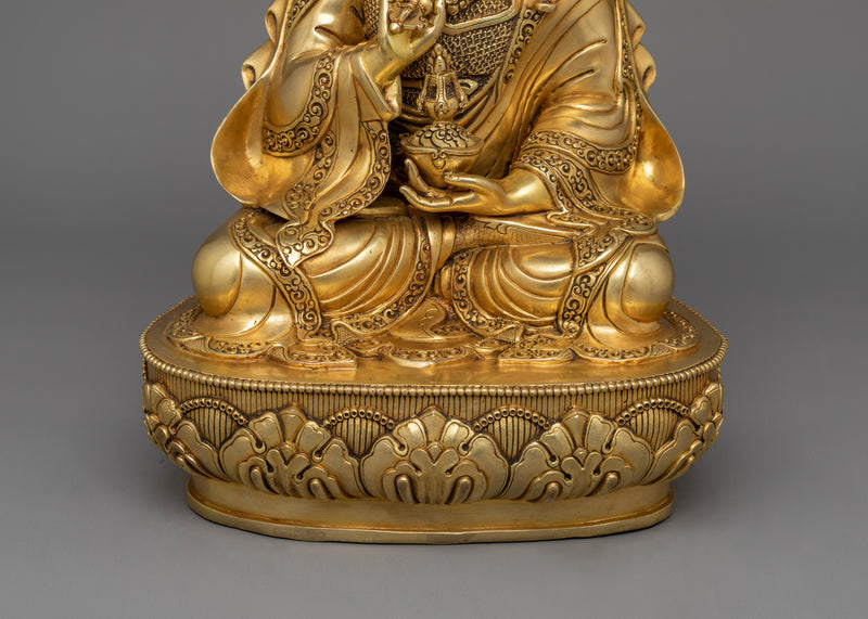 Tibetan Deity Guru Tsokye Dorje Figurine | Lake-Born Vajra Guru