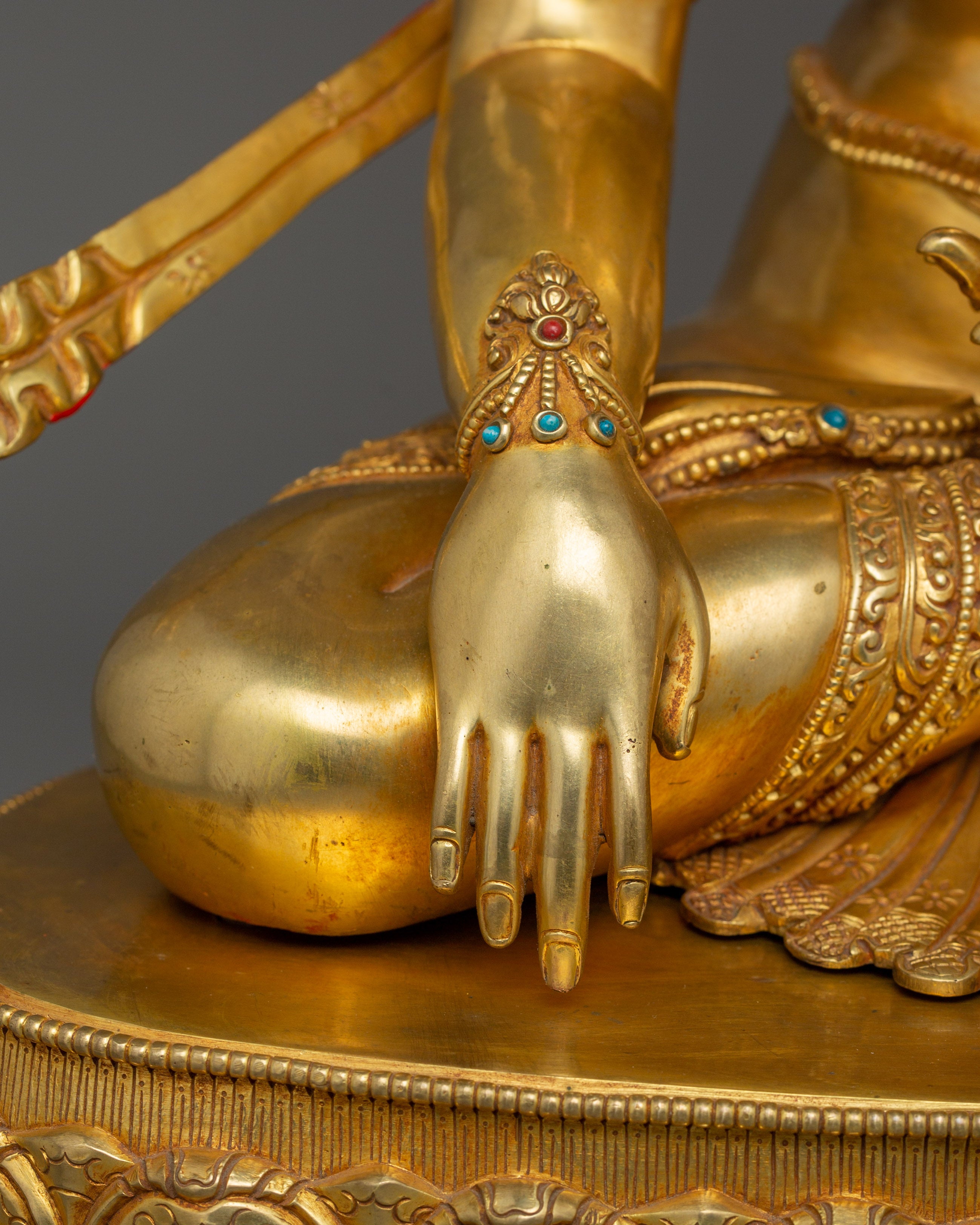 Handcrafted Crown Shakyamuni Buddha Statue | The Path to Enlightenment