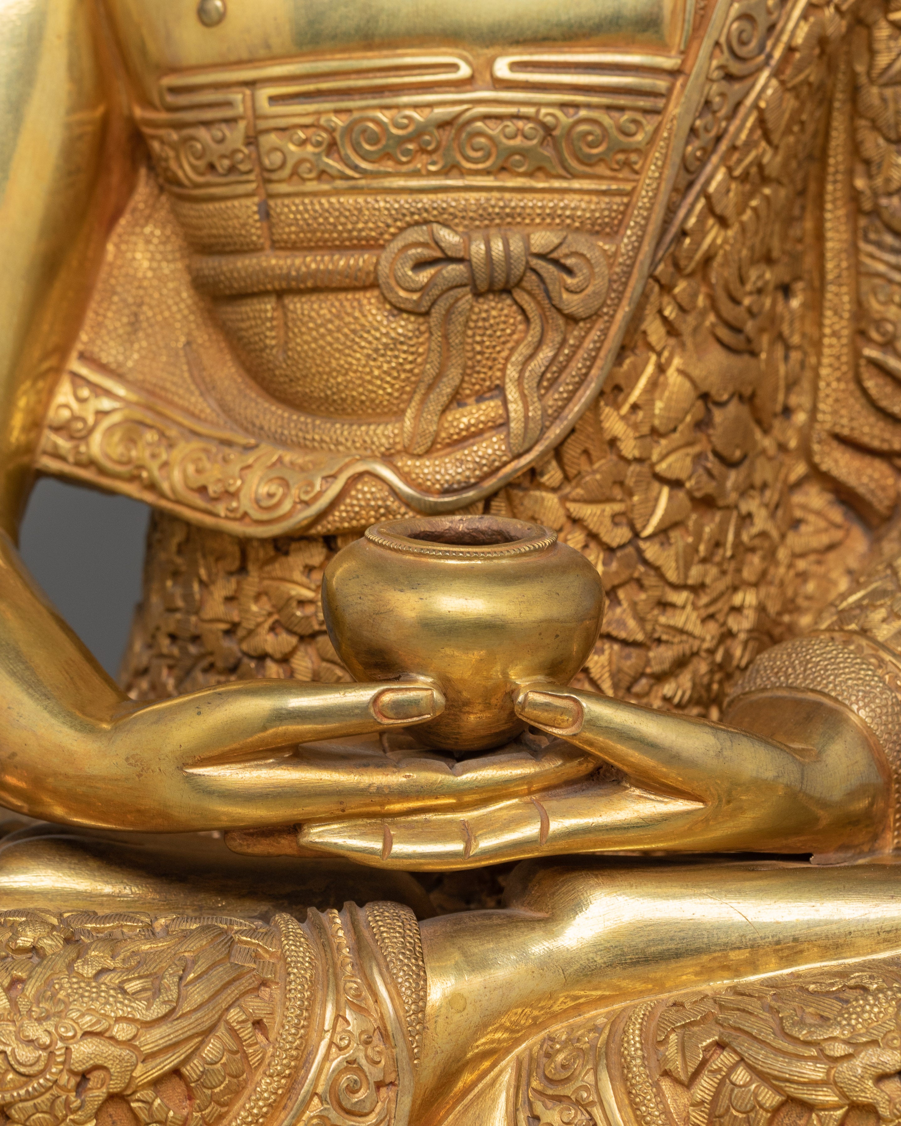 Himalayan Statue of Infinite Light Amitabha Buddha | Guide to Enlightenment and Peace
