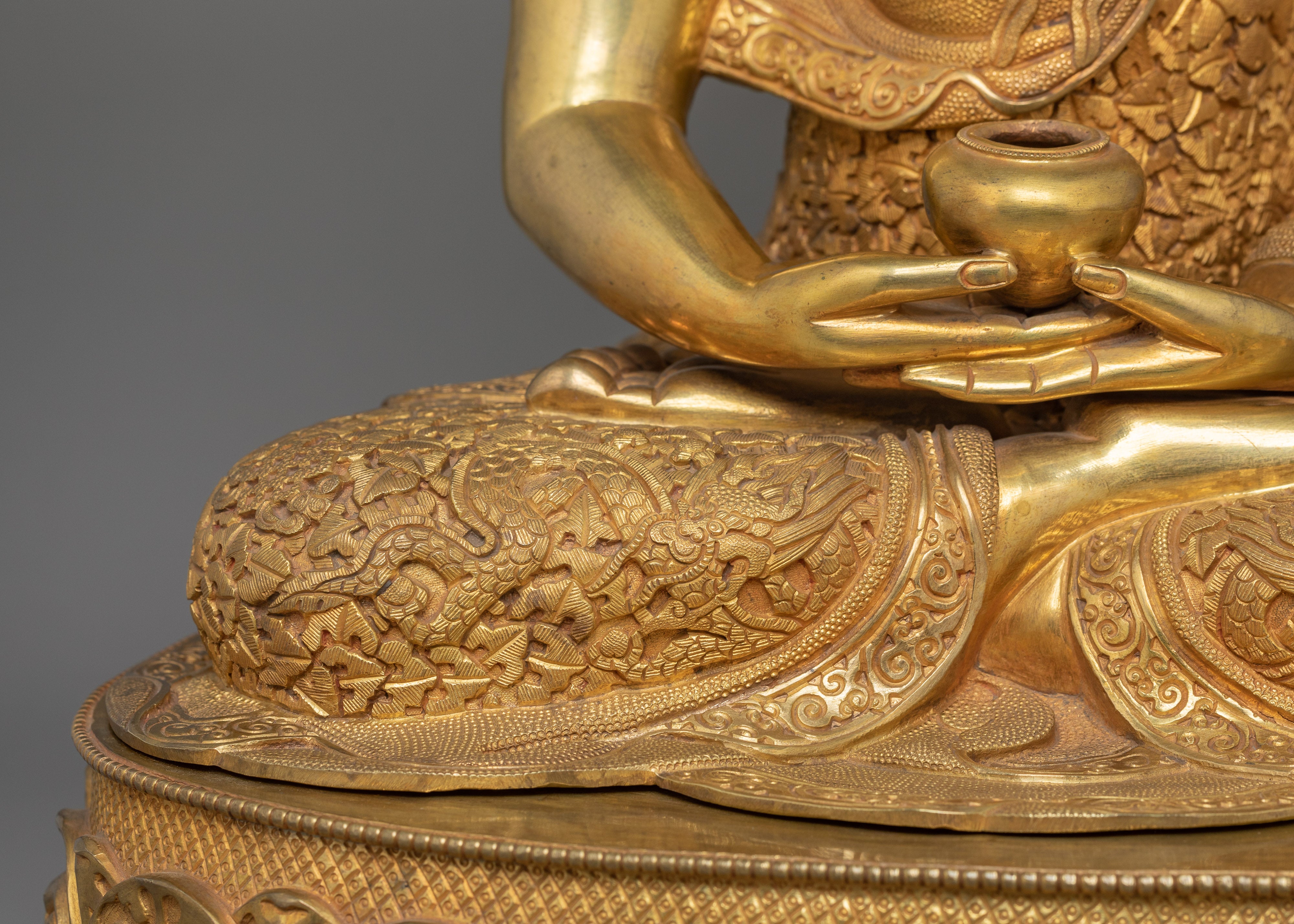 Himalayan Statue of Infinite Light Amitabha Buddha | Guide to Enlightenment and Peace