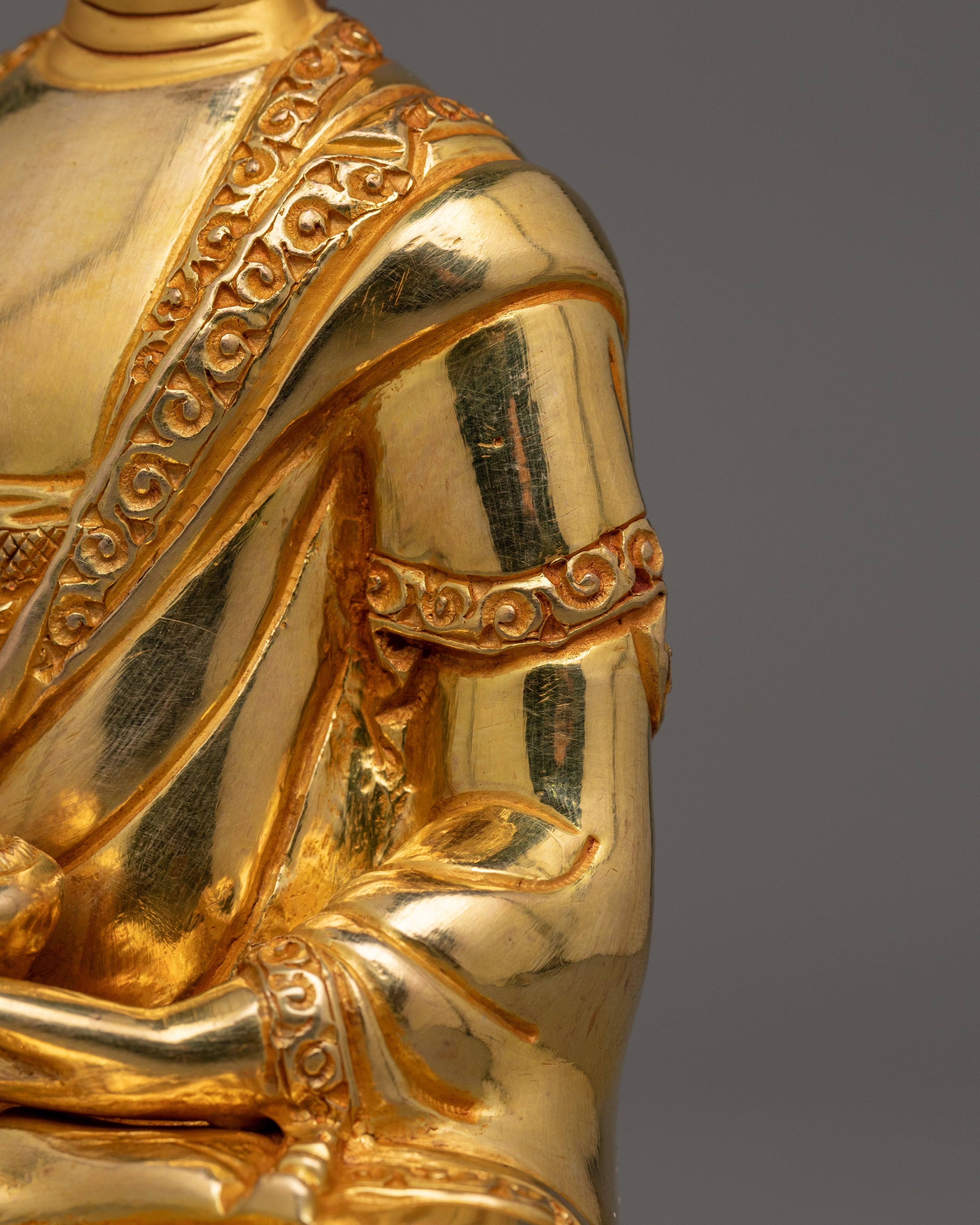 Enlightened Guru Shakyamuni Buddha Statue | Symbol of mindfulness practice