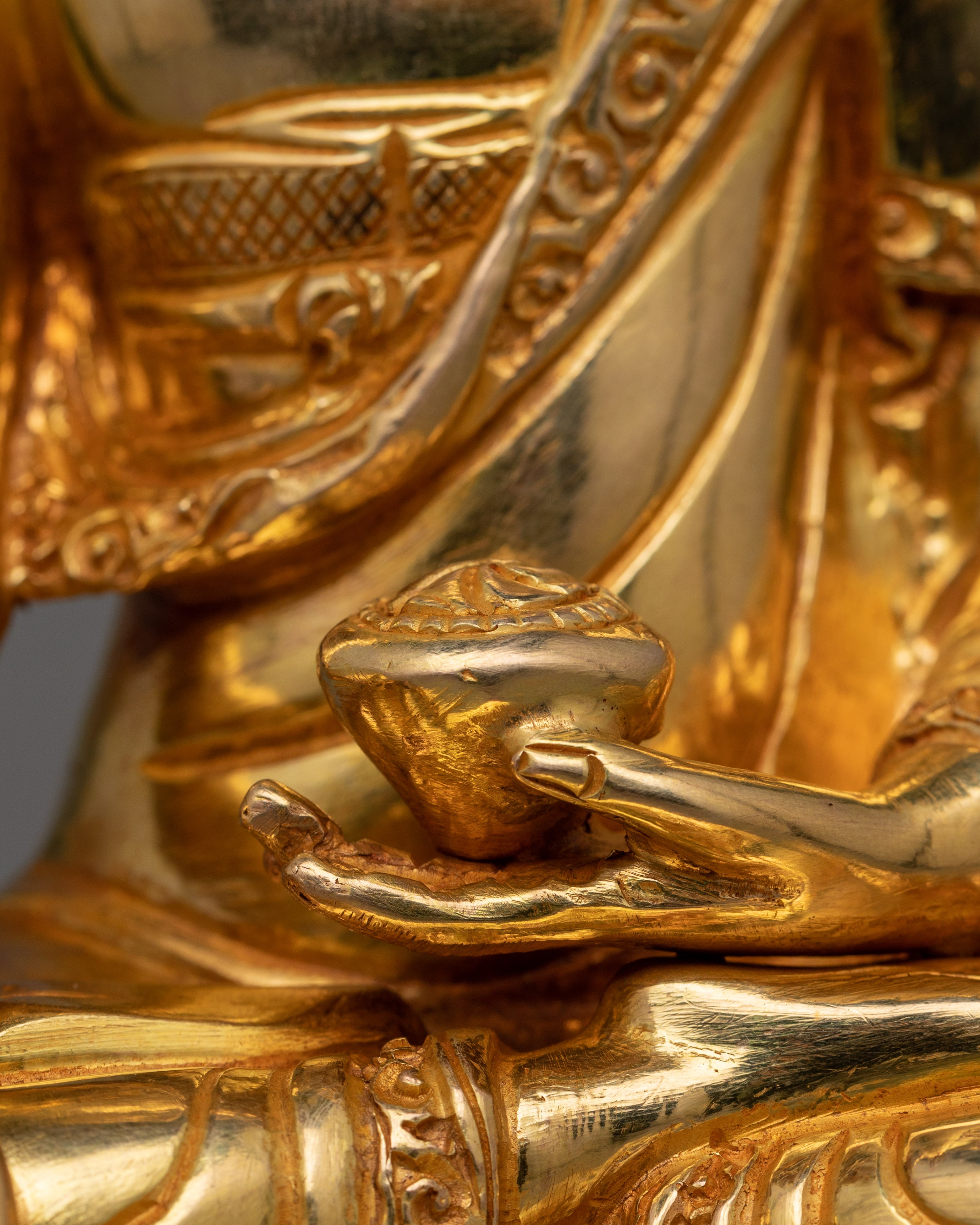 Enlightened Guru Shakyamuni Buddha Statue | Symbol of mindfulness practice