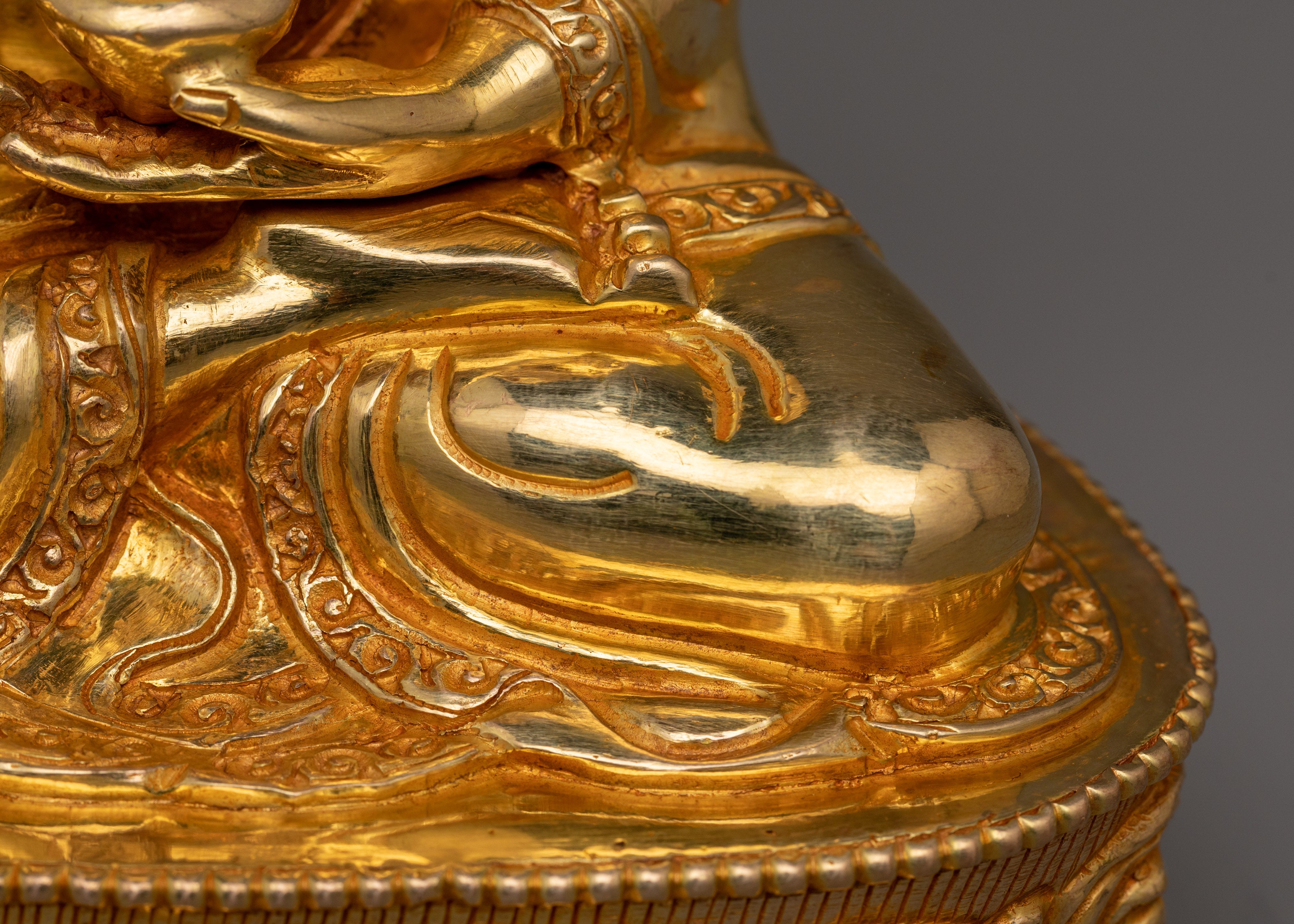 Enlightened Guru Shakyamuni Buddha Statue | Symbol of mindfulness practice