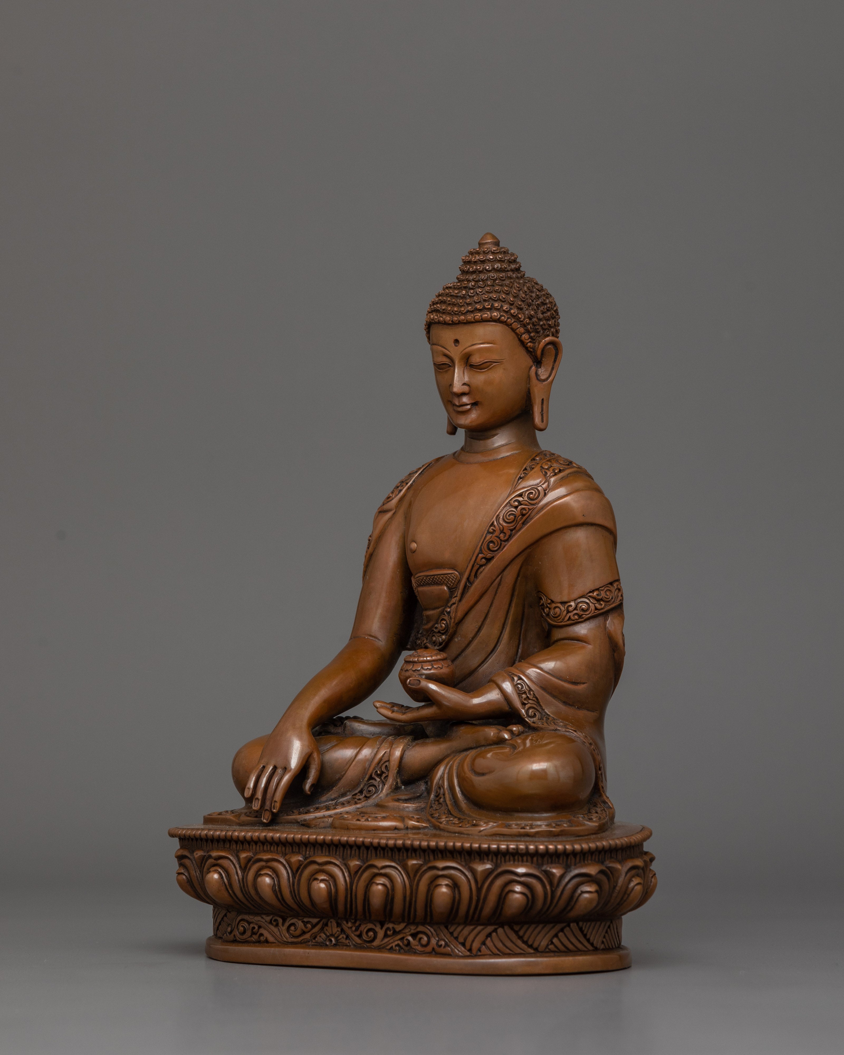 Shakyamuni Buddha with Oxidized Body | Historical First Buddha Sculpture