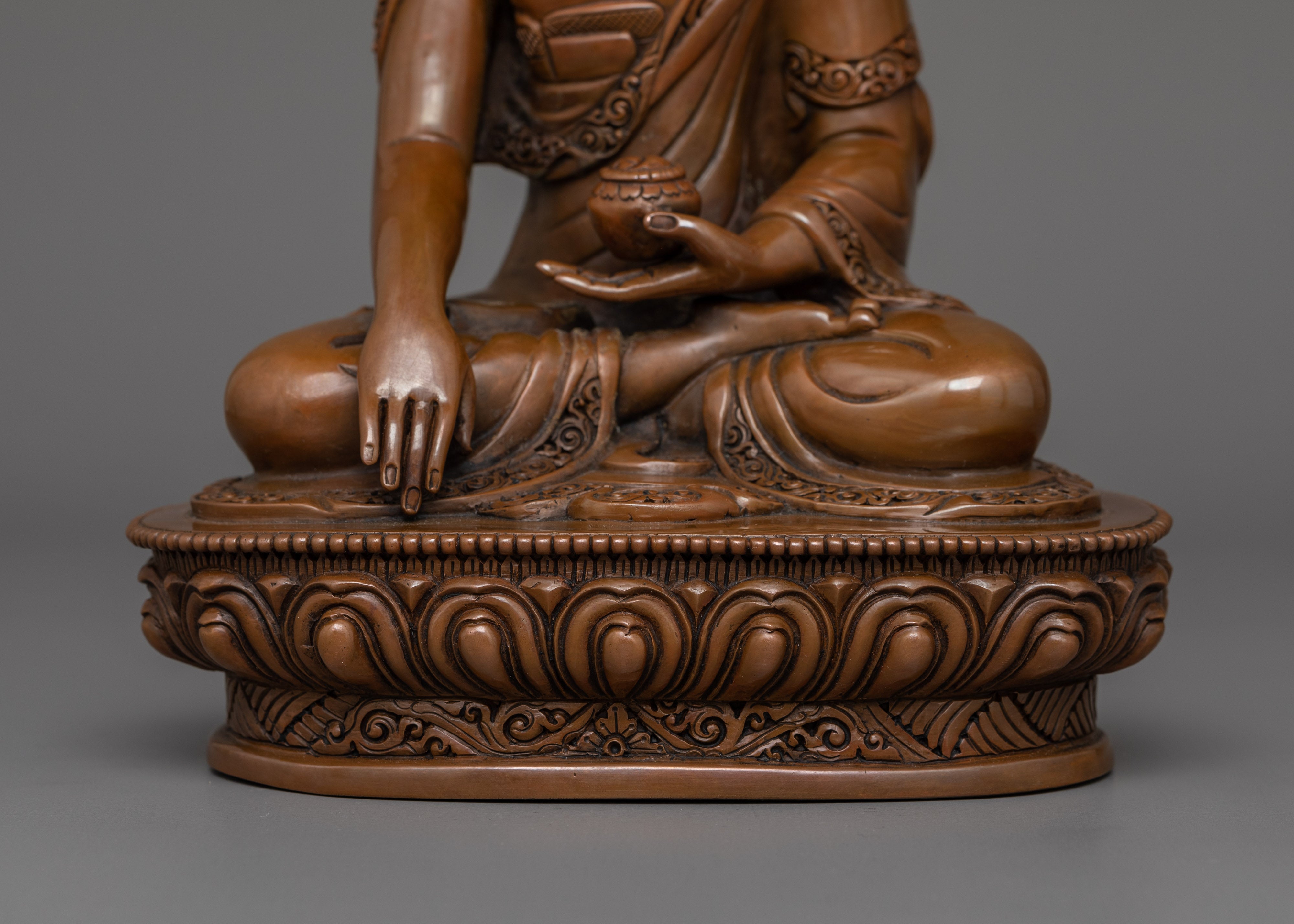 Shakyamuni Buddha with Oxidized Body | Historical First Buddha Sculpture