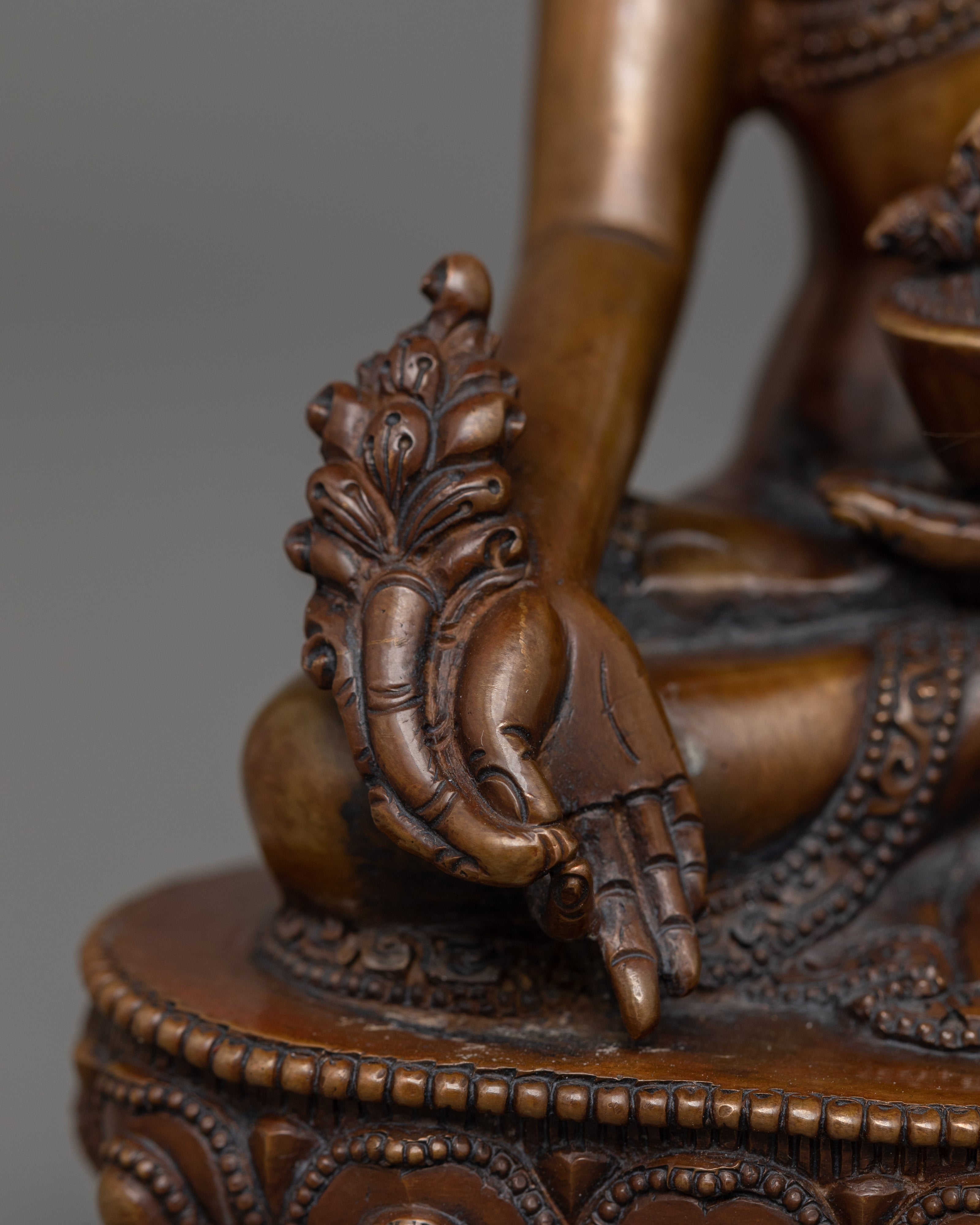 Himalayan Sculpture of Bhaisajyaguru | Buddha of Healing, Medicine and Compassion