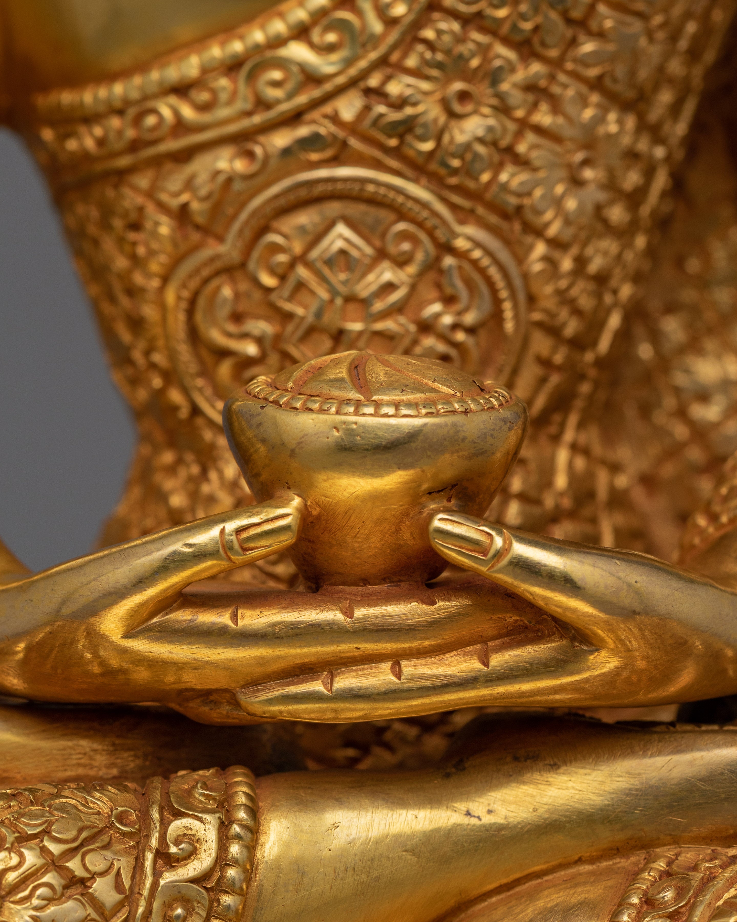 Beautiful Gold Gilded Amitabha Buddha | Infinite Light Buddha
