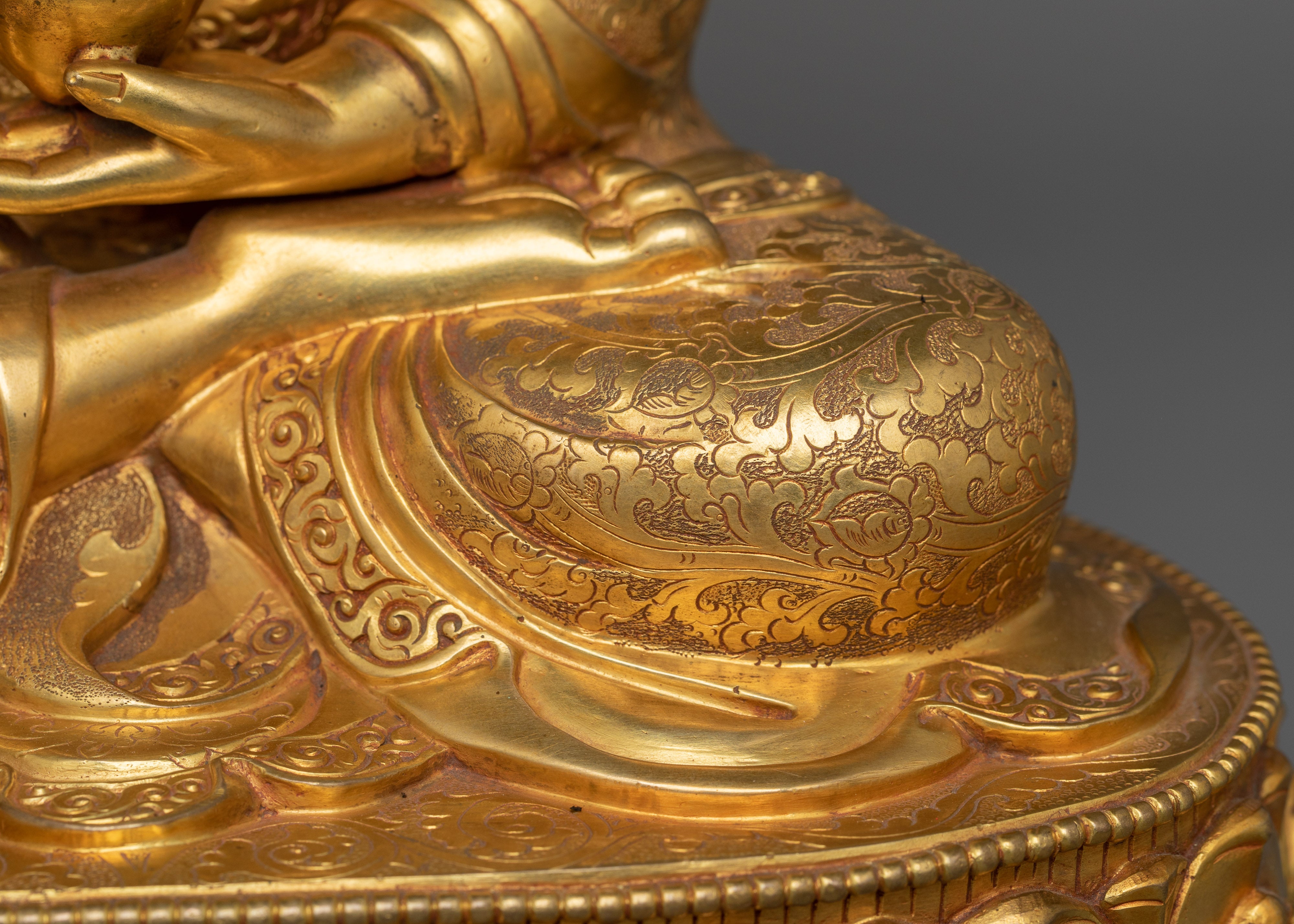 Shakyamuni Sage Of The Shakya Clan | The One Who Realized the Truth