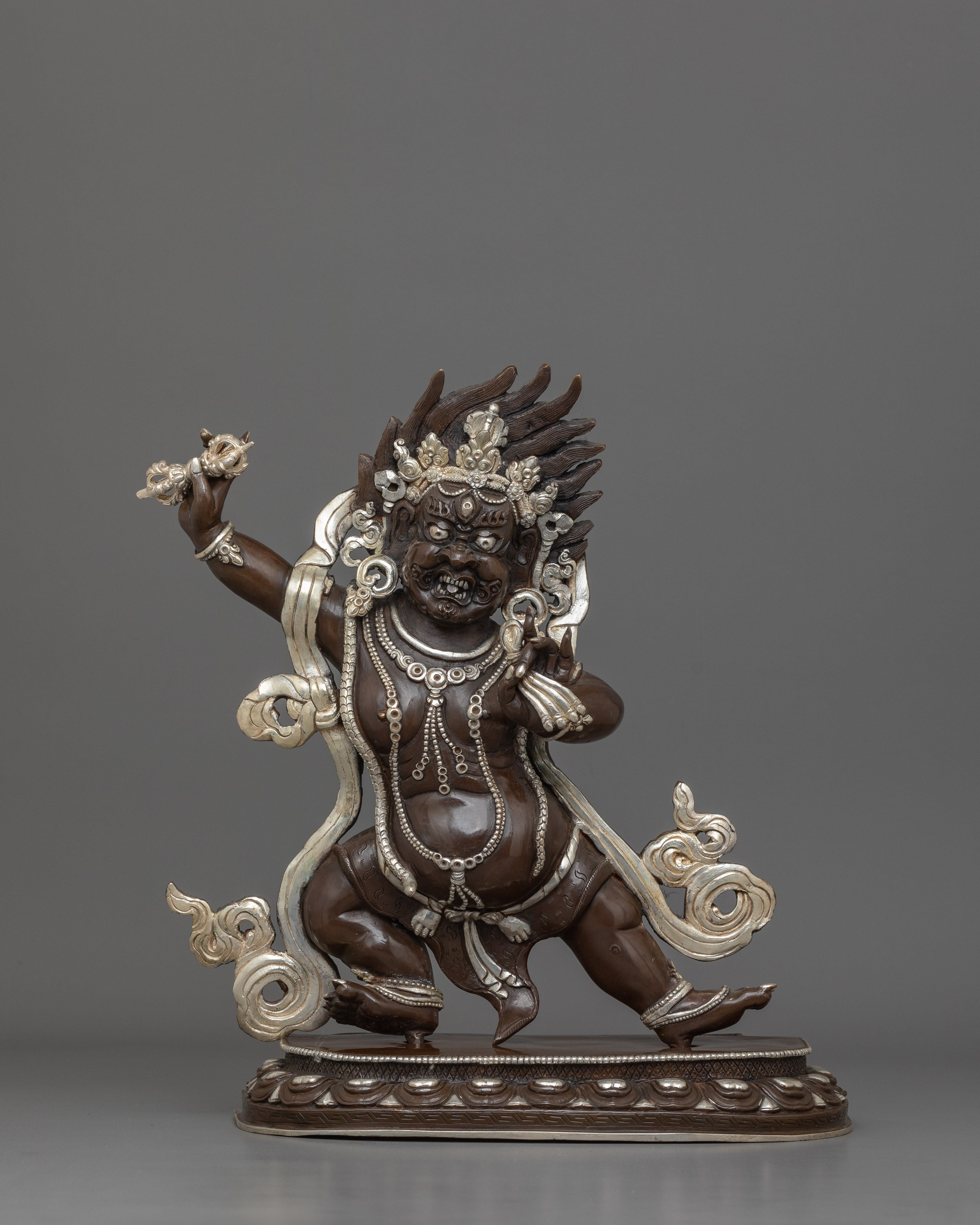 Statue of Vajrapani 'The Destroyer Of Obstacles' | The Guardian of Spiritual Practice