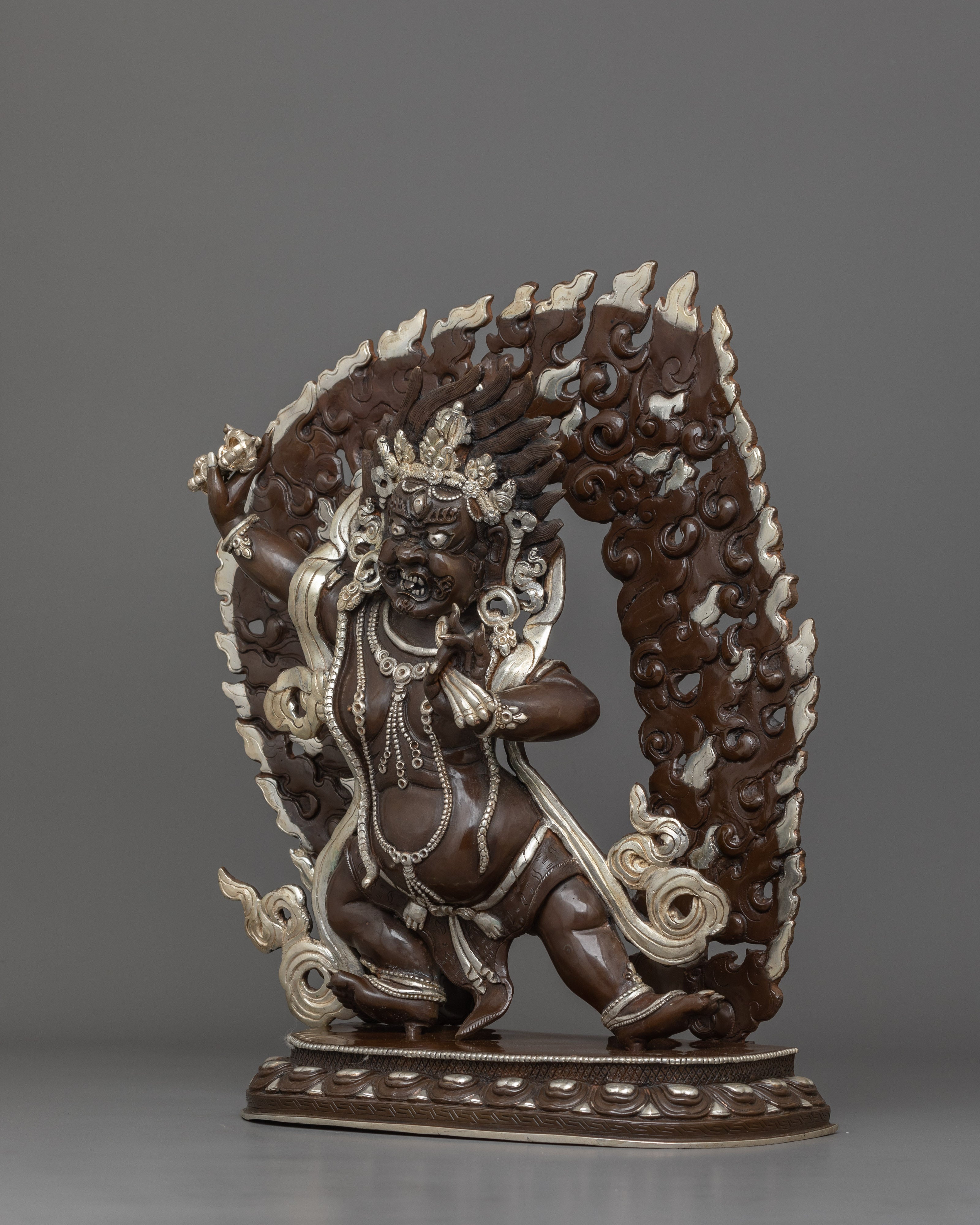 Statue of Vajrapani 'The Destroyer Of Obstacles' | The Guardian of Spiritual Practice