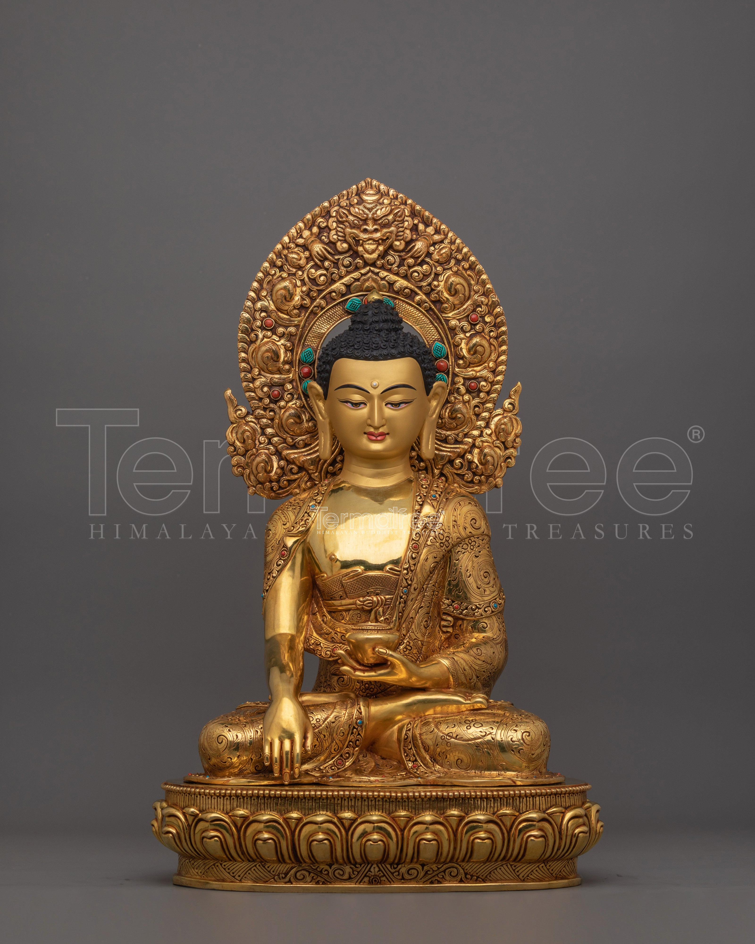 Handcrafted Shakyamuni Buddha with Beautiful Halo | Statue for Decor