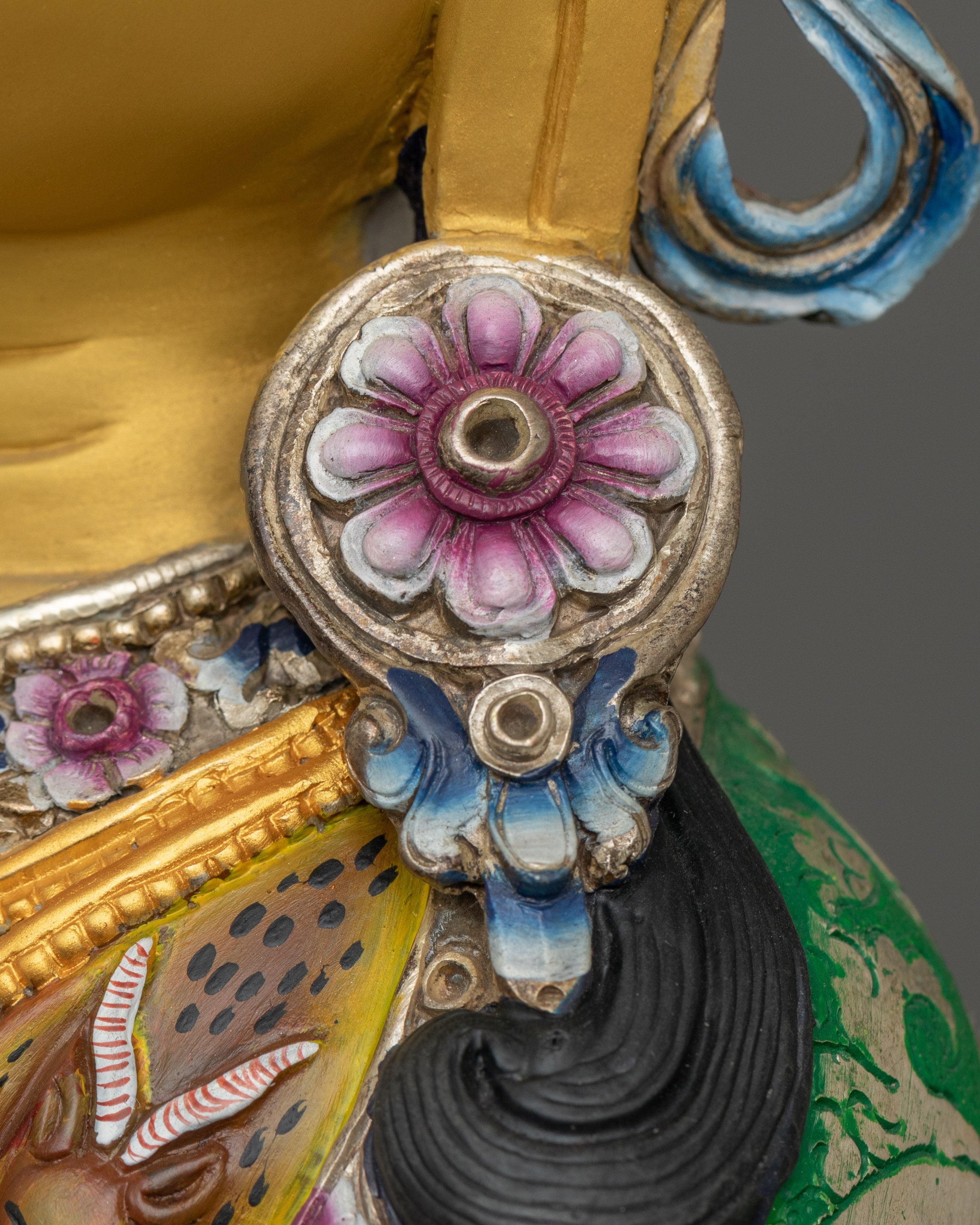 Silver Plated Chenrezig Statue | Compassionate Deity