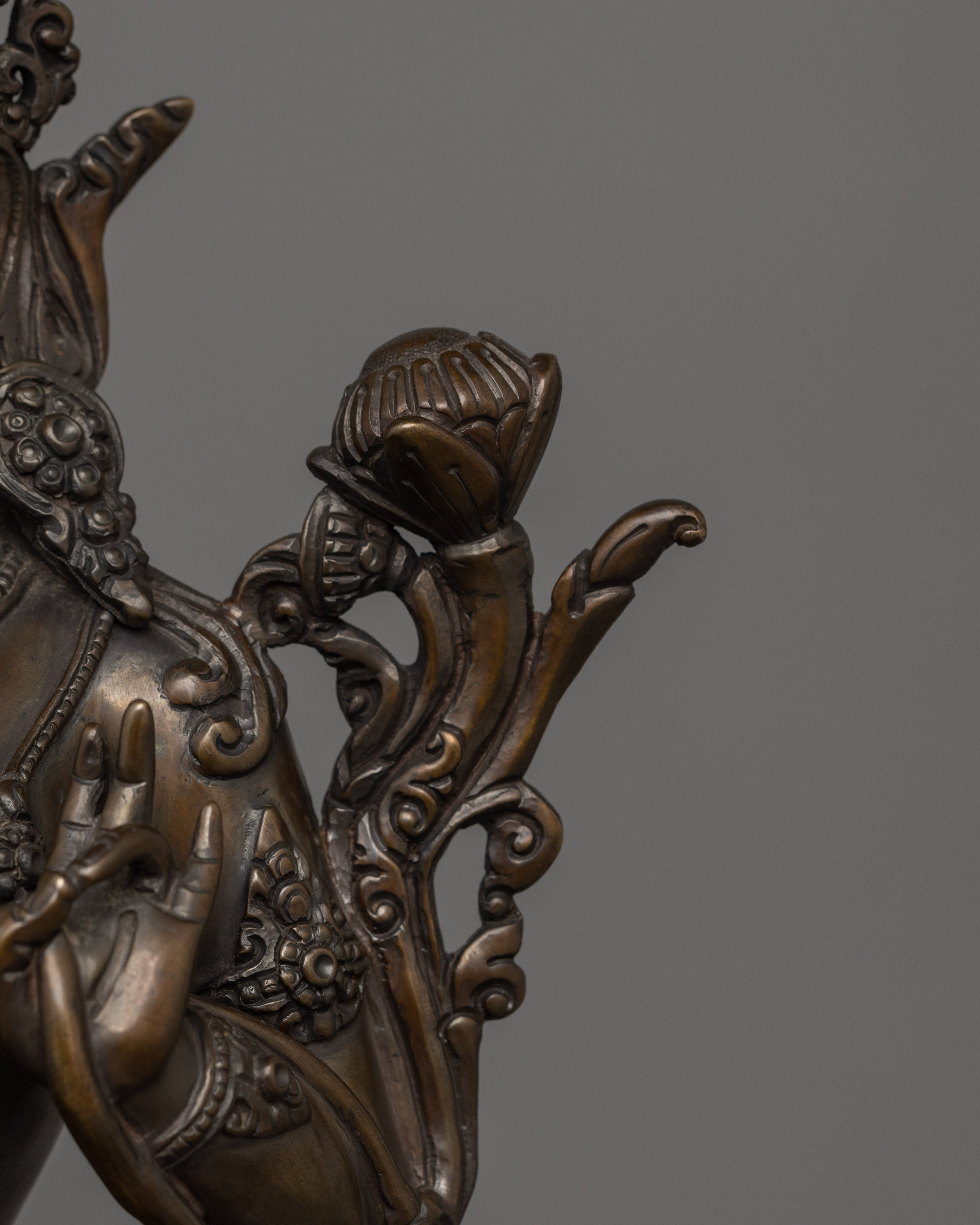 7 Eyes Goddess White Tara  Statue | The Goddess of Healing