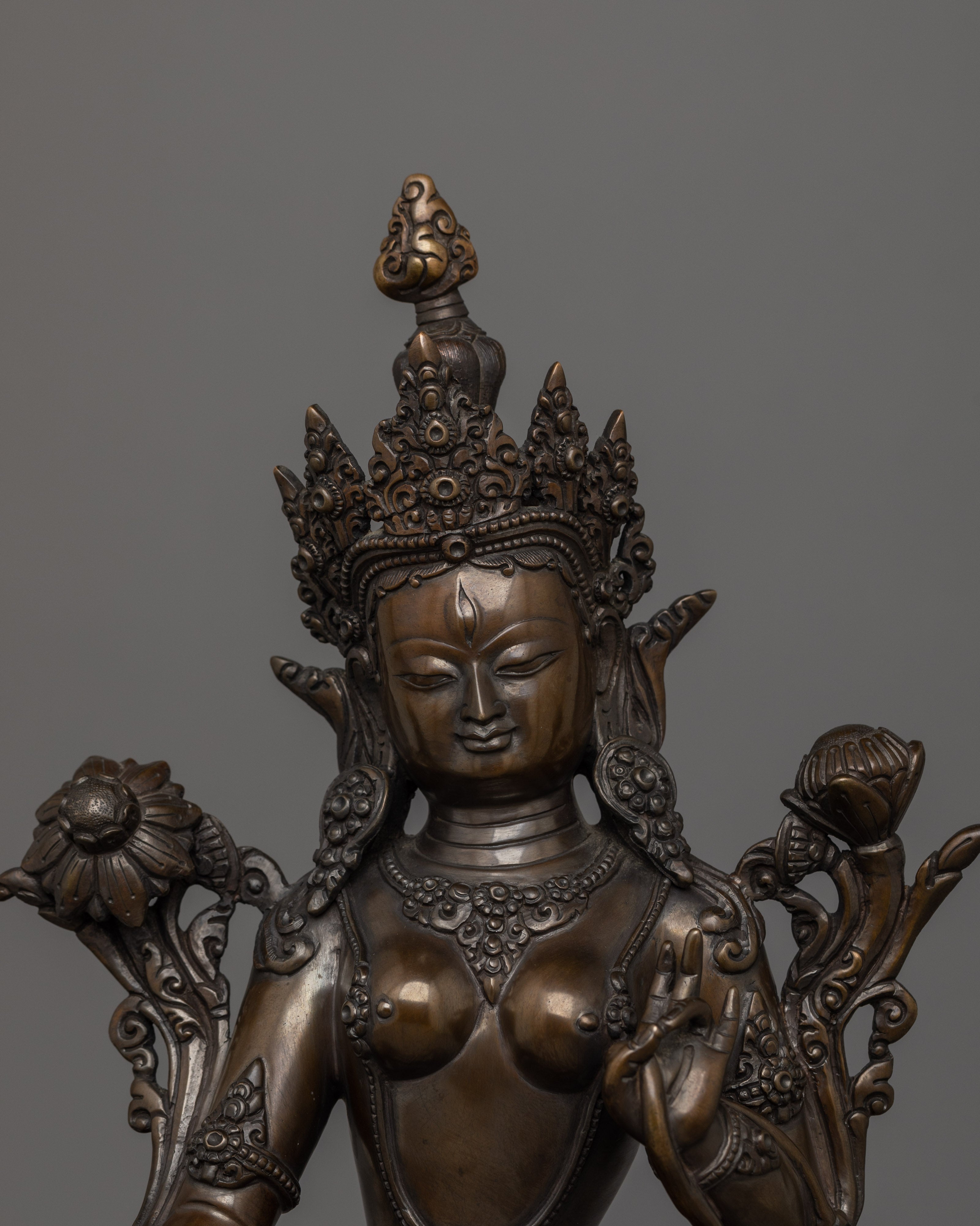 7 Eyes Goddess White Tara  Statue | The Goddess of Healing