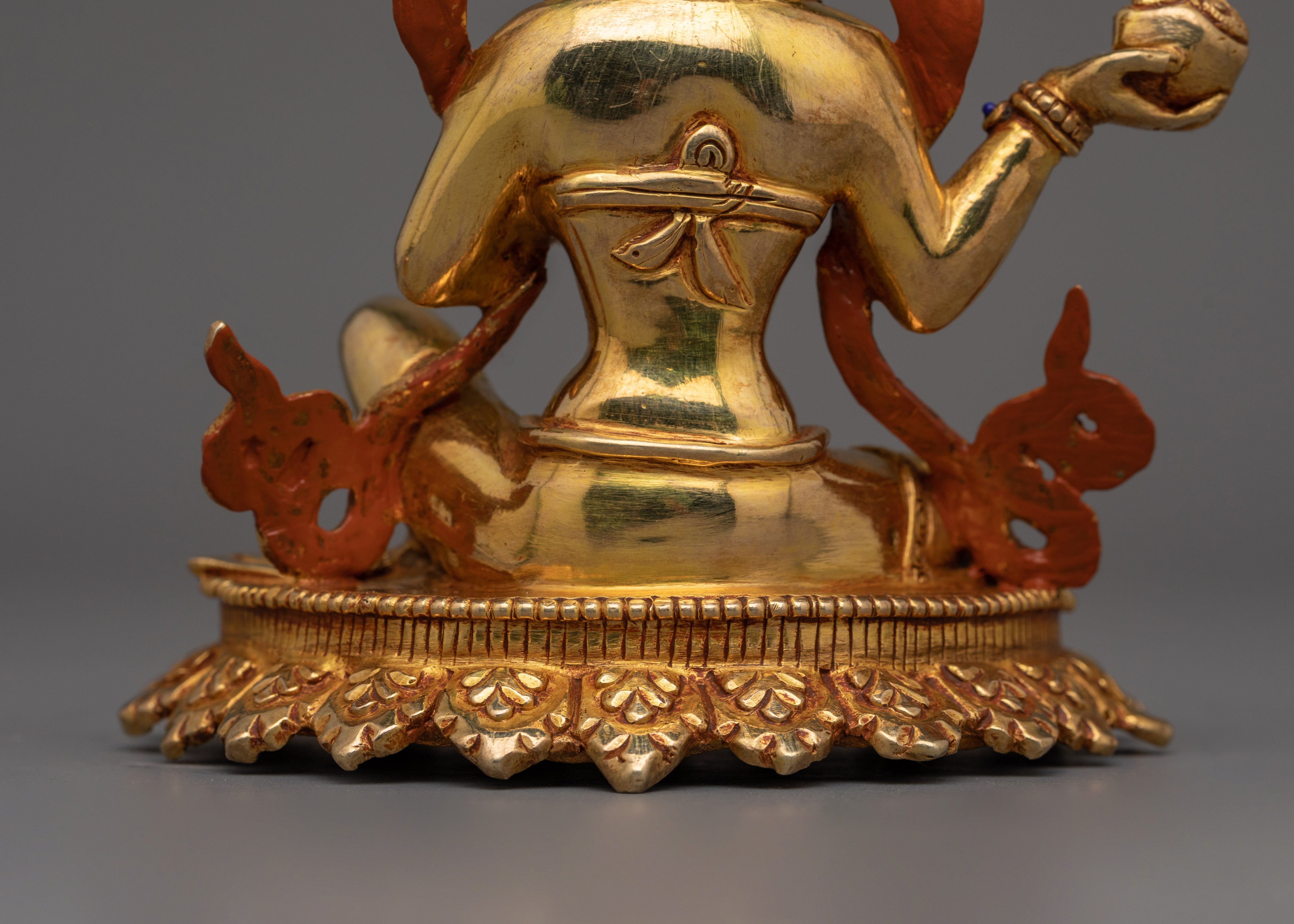 Statue Of Guru Rinpoche with consort | Mandarava and Yeshe Tsogyal