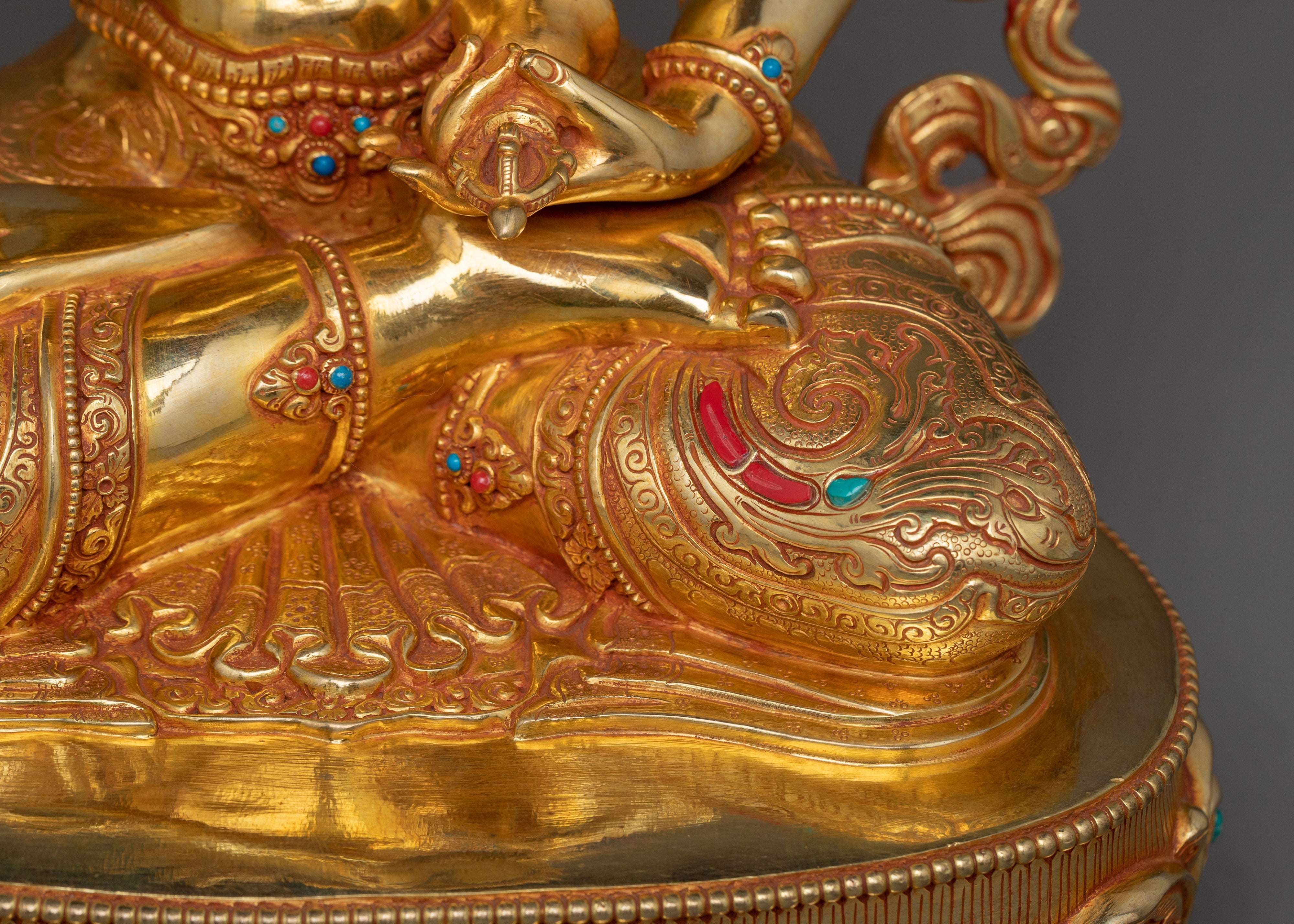 Traditional Sculpture of Vajrasattva | Embodying Wisdom, Purity, and Compassion