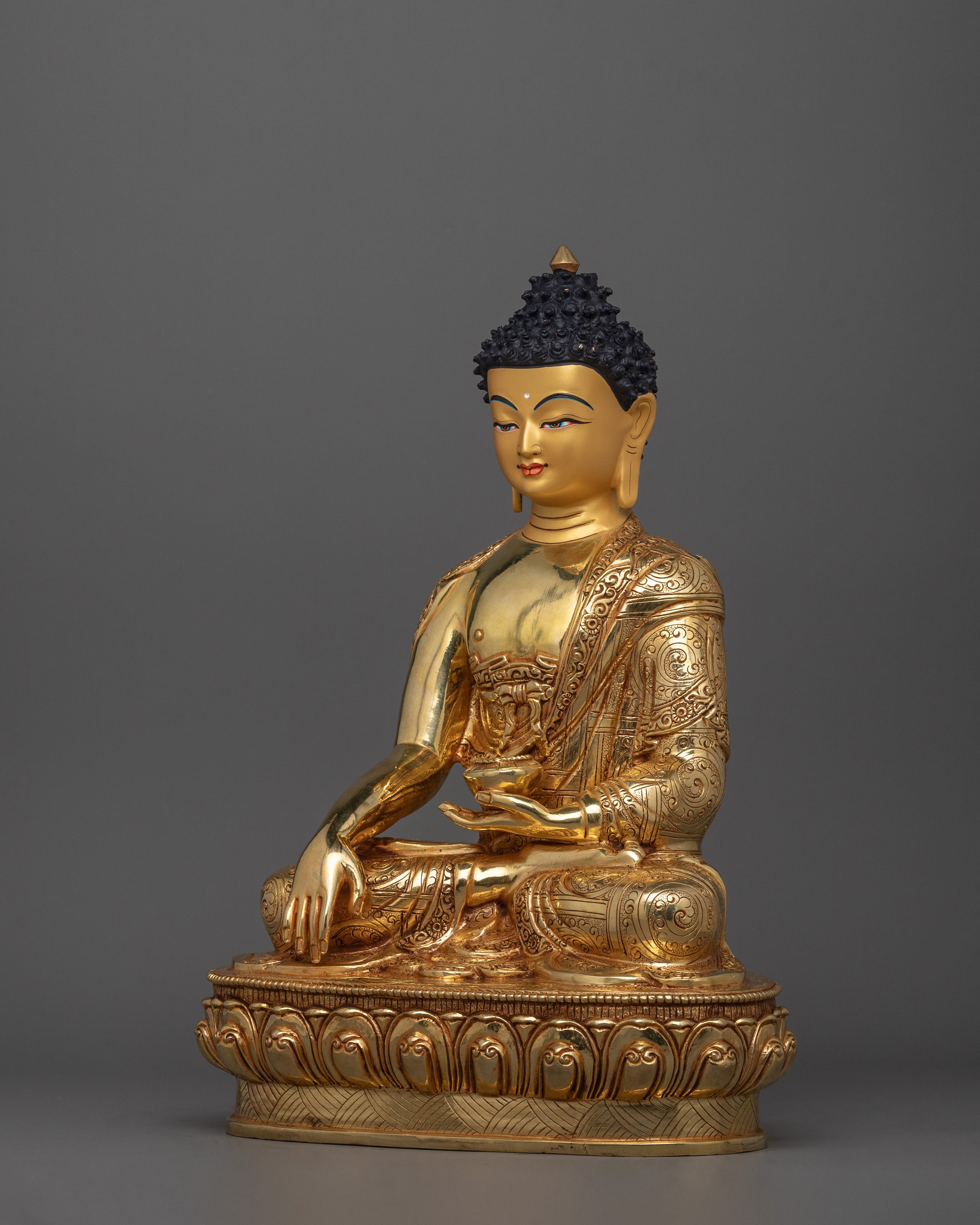 Handcrafted Himalayan Statue of Shakyamuni Buddha | The Founder of Buddhism