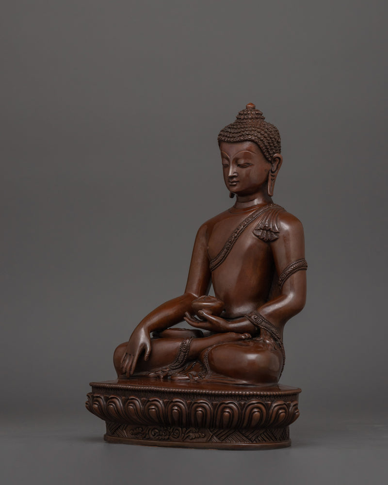 Traditional Sculpture of Shakyamuni Buddha | The Buddha of Wisdom and Compassion
