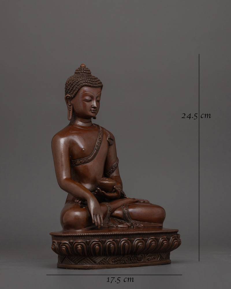 traditional-sculpture-of-shakyamuni-buddha
