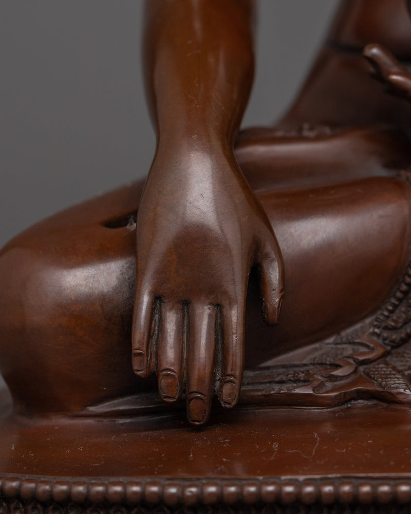 Traditional Sculpture of Shakyamuni Buddha | The Buddha of Wisdom and Compassion