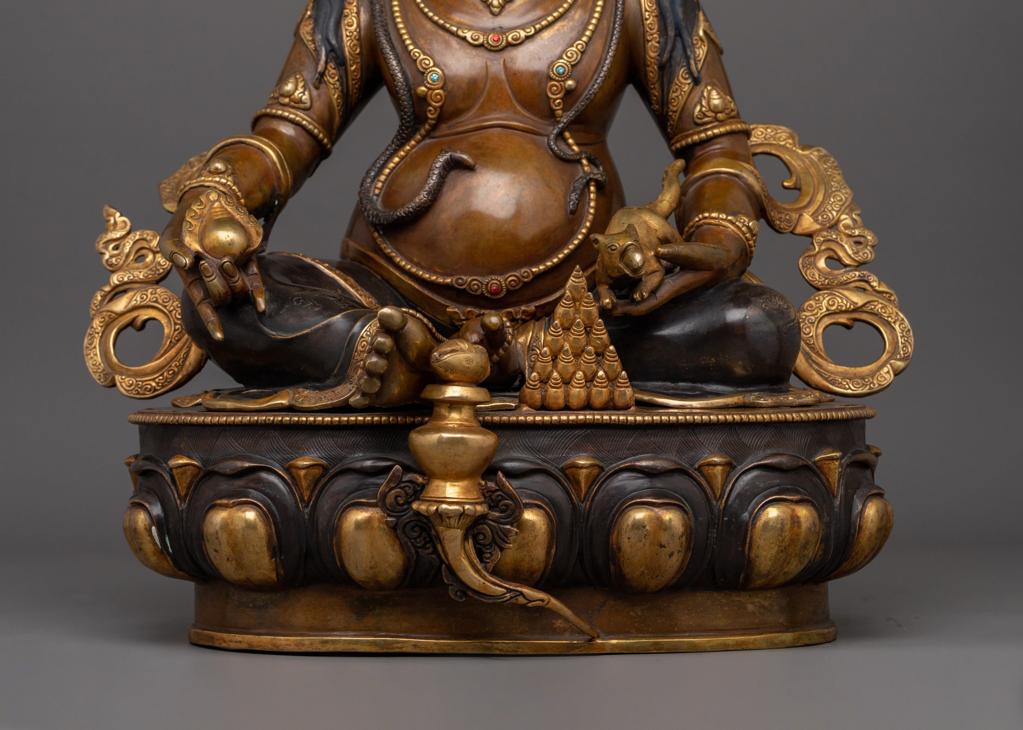 Himalayan Handcrafted Statue of Dzambhala | Lord Of Wealth