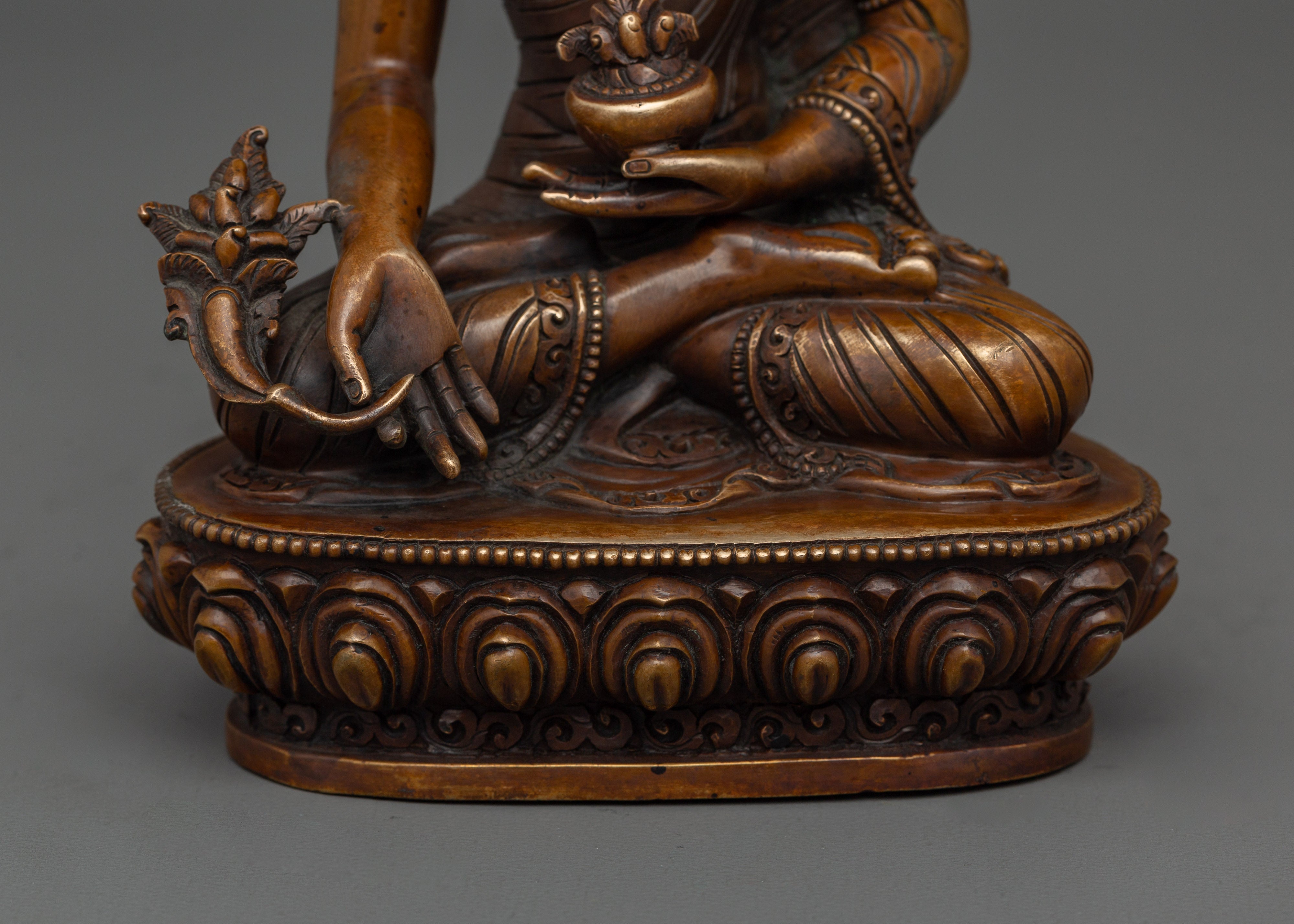 Tibetan Healing Deity Medicine Buddha | Buddha of Healing and Compassion
