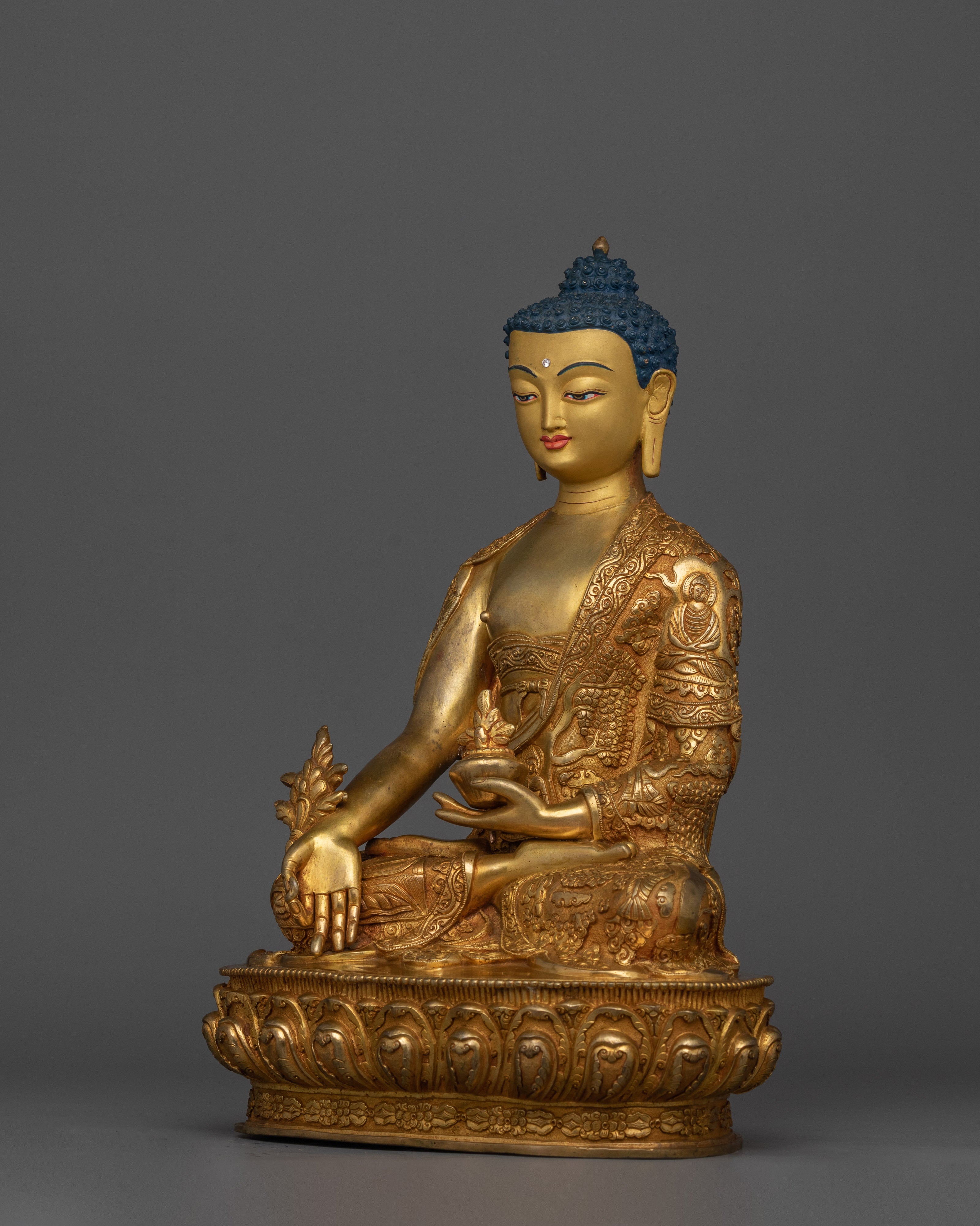 Traditional Medicine Buddha Statue | Symbolizing healing and longevity