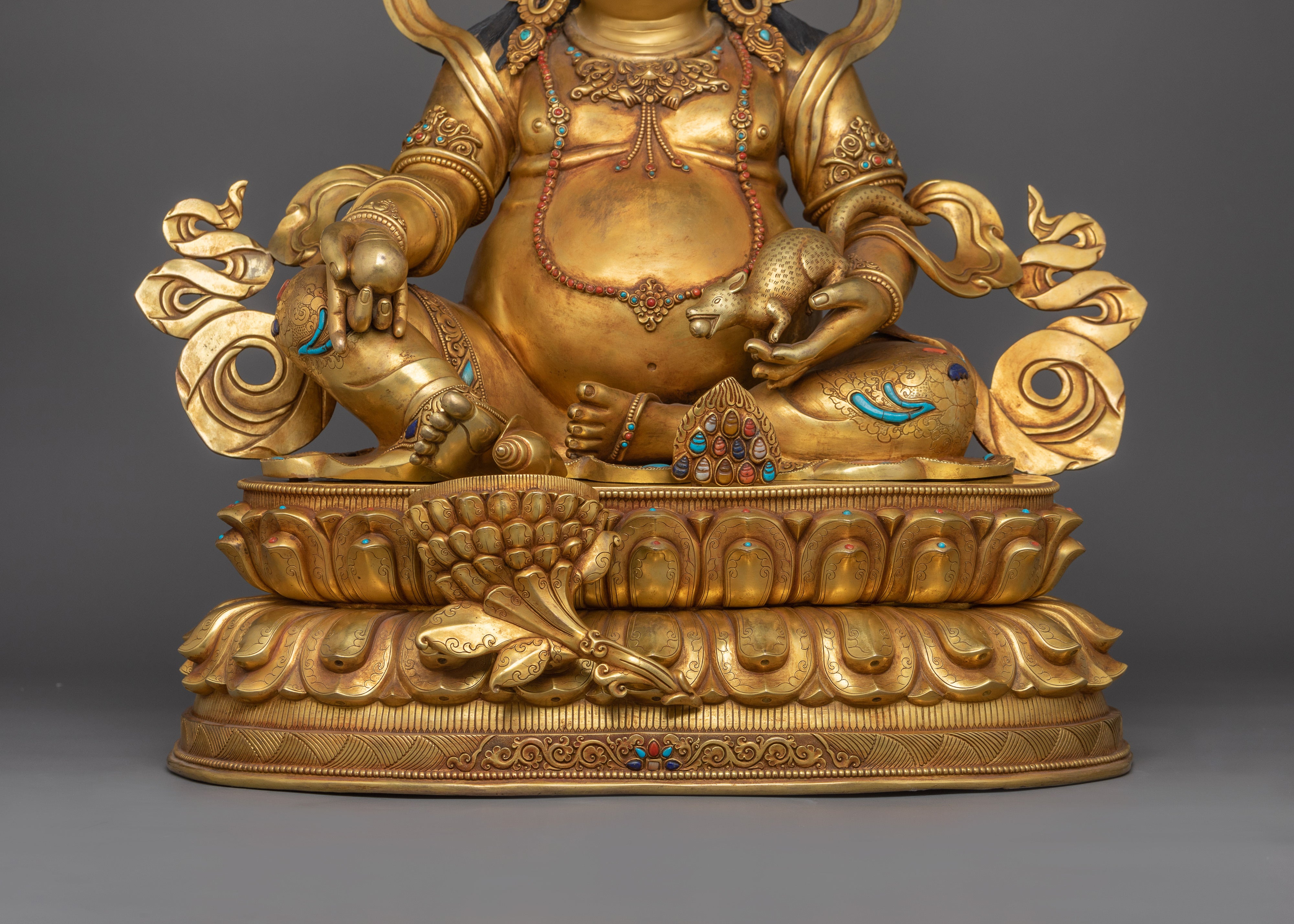 Skillfully Handcrafted Statue of Dzambhala | Deity of Wealth and Prosperity