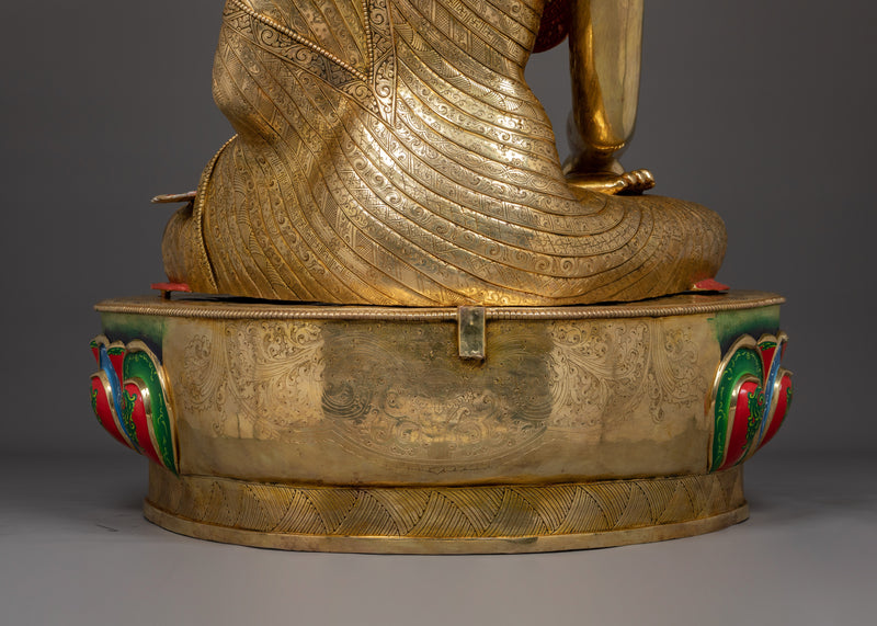 Divine Sculpture of Shakyamuni Buddha | The Enlightened One