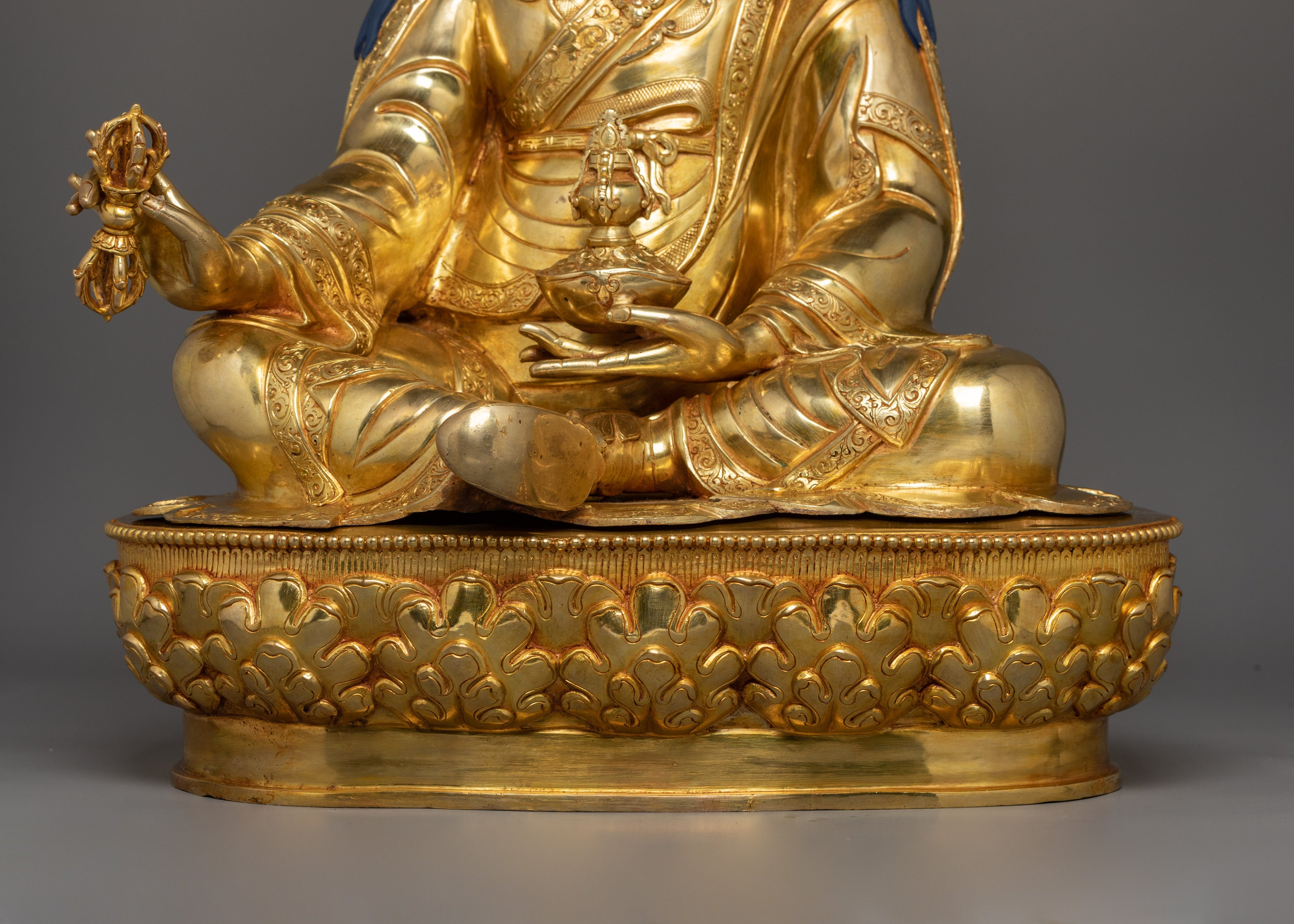Traditional Figurine of Guru Rinpoche | The Lotus-Born Master