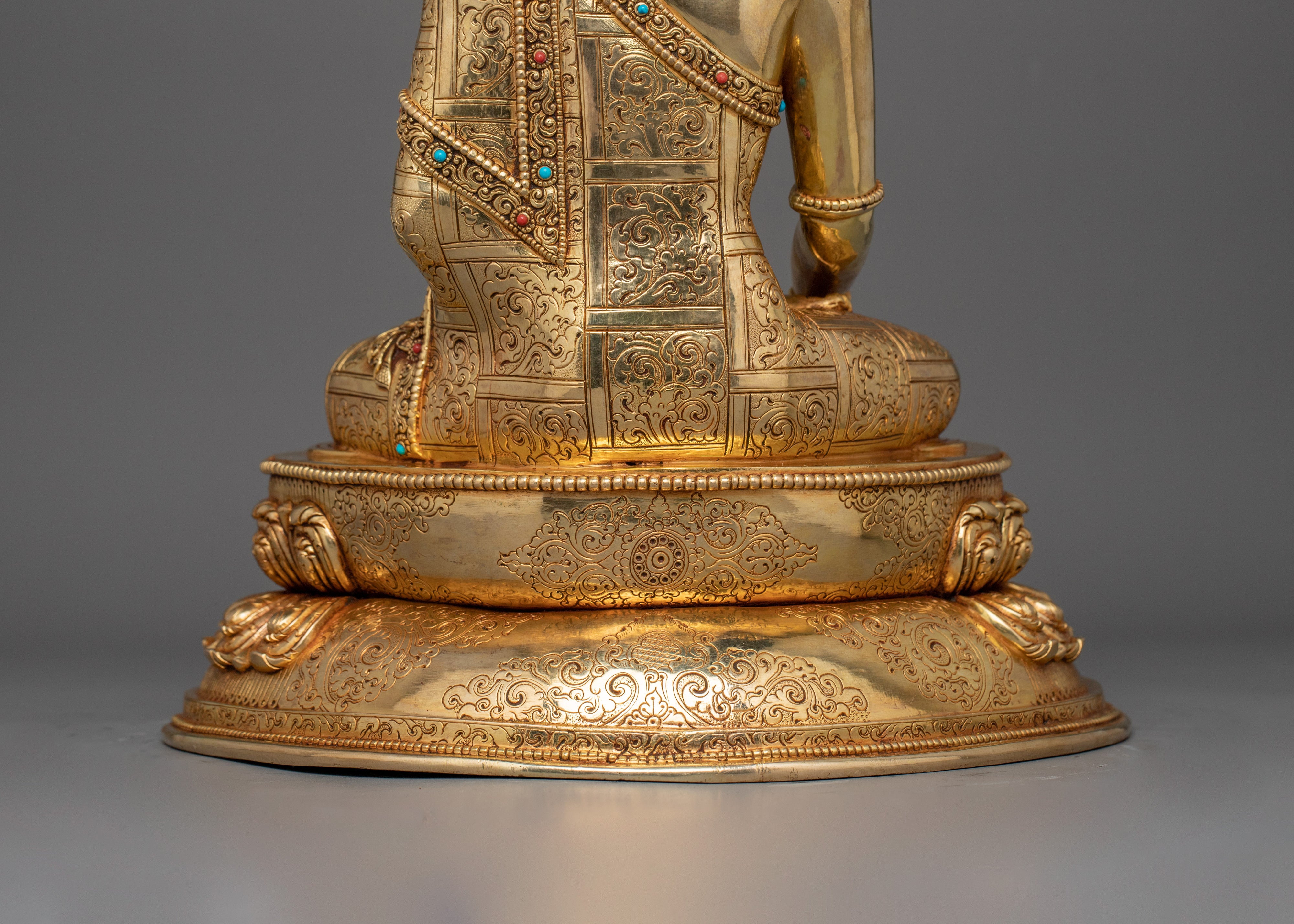 Traditional Statue of Crown Shakyamuni Buddha | The Enlightened One in Royal Attire