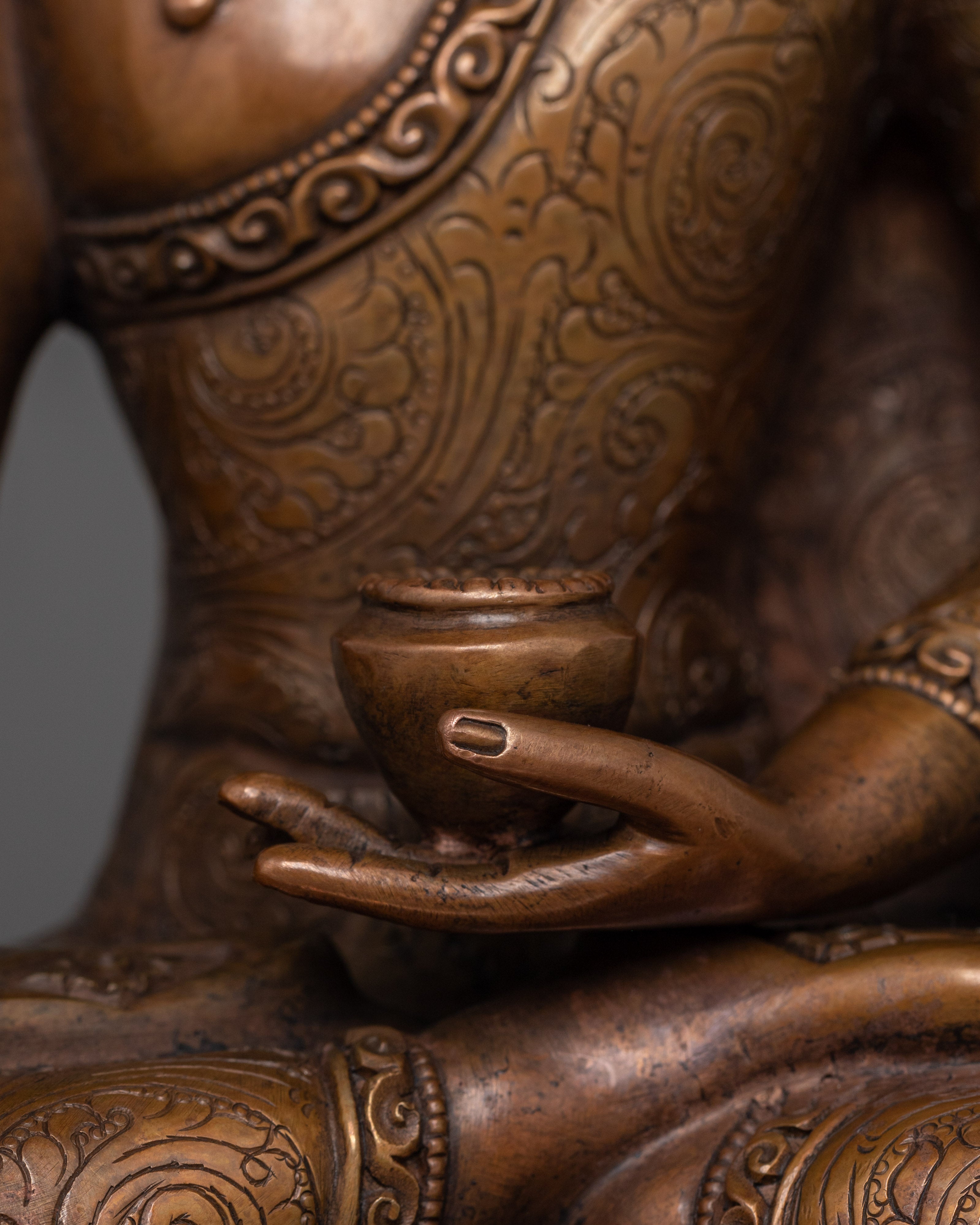 Traditional Handmade Sculpture of Shakyamuni | The Enlightened One