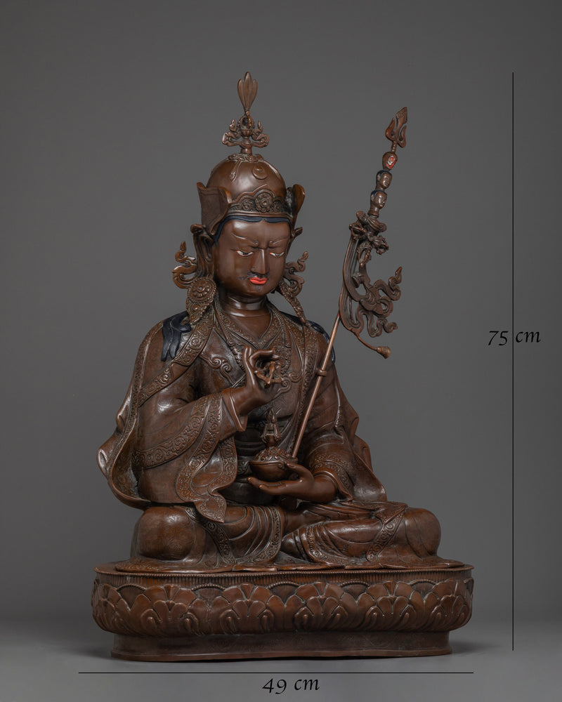 sculpture-of-the-tantric-master-guru-rinpoche