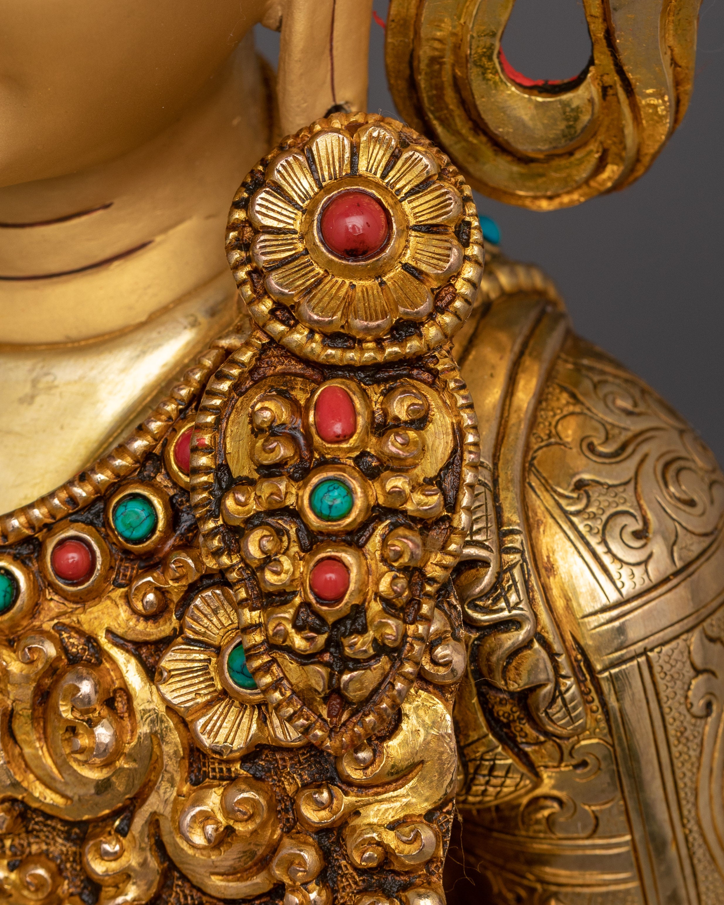 Crown Shakyamuni Buddha Handcarafted Statue | The Awakened One