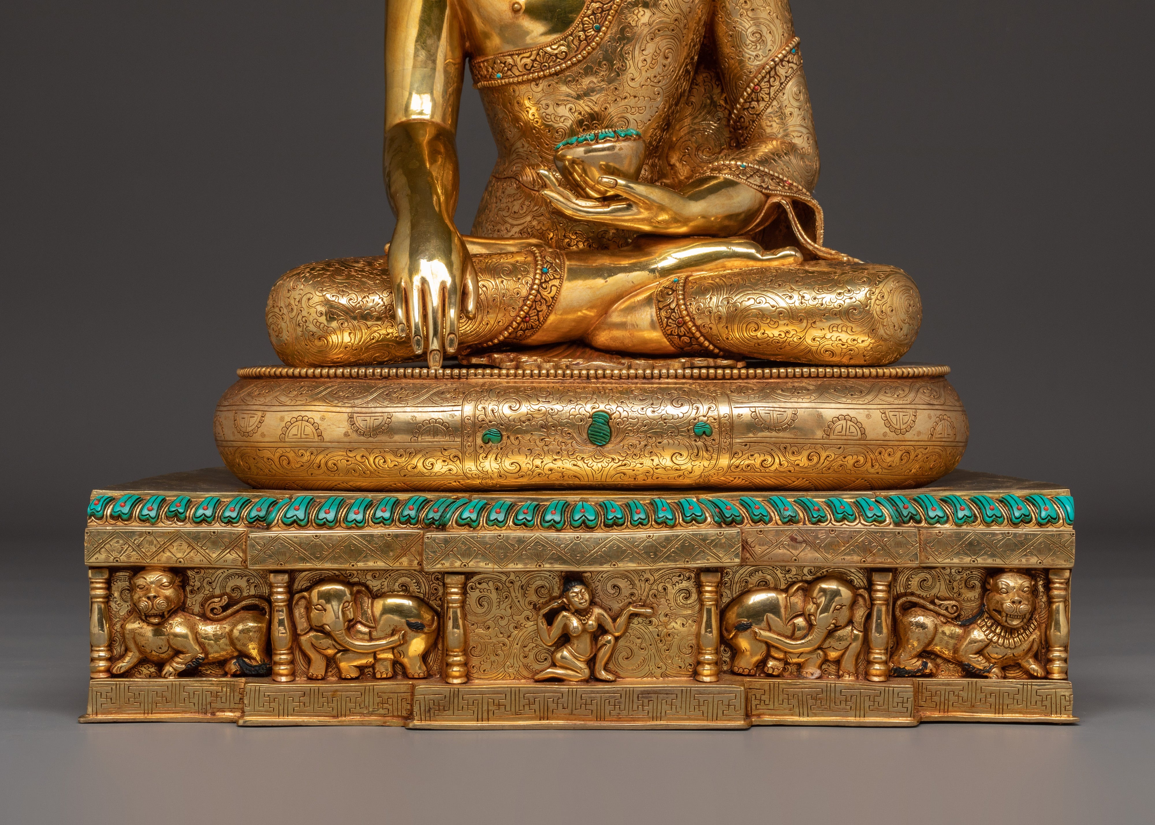 Shakyamuni Buddha on Throne with Disciples Statue | Gautama Buddha Statue