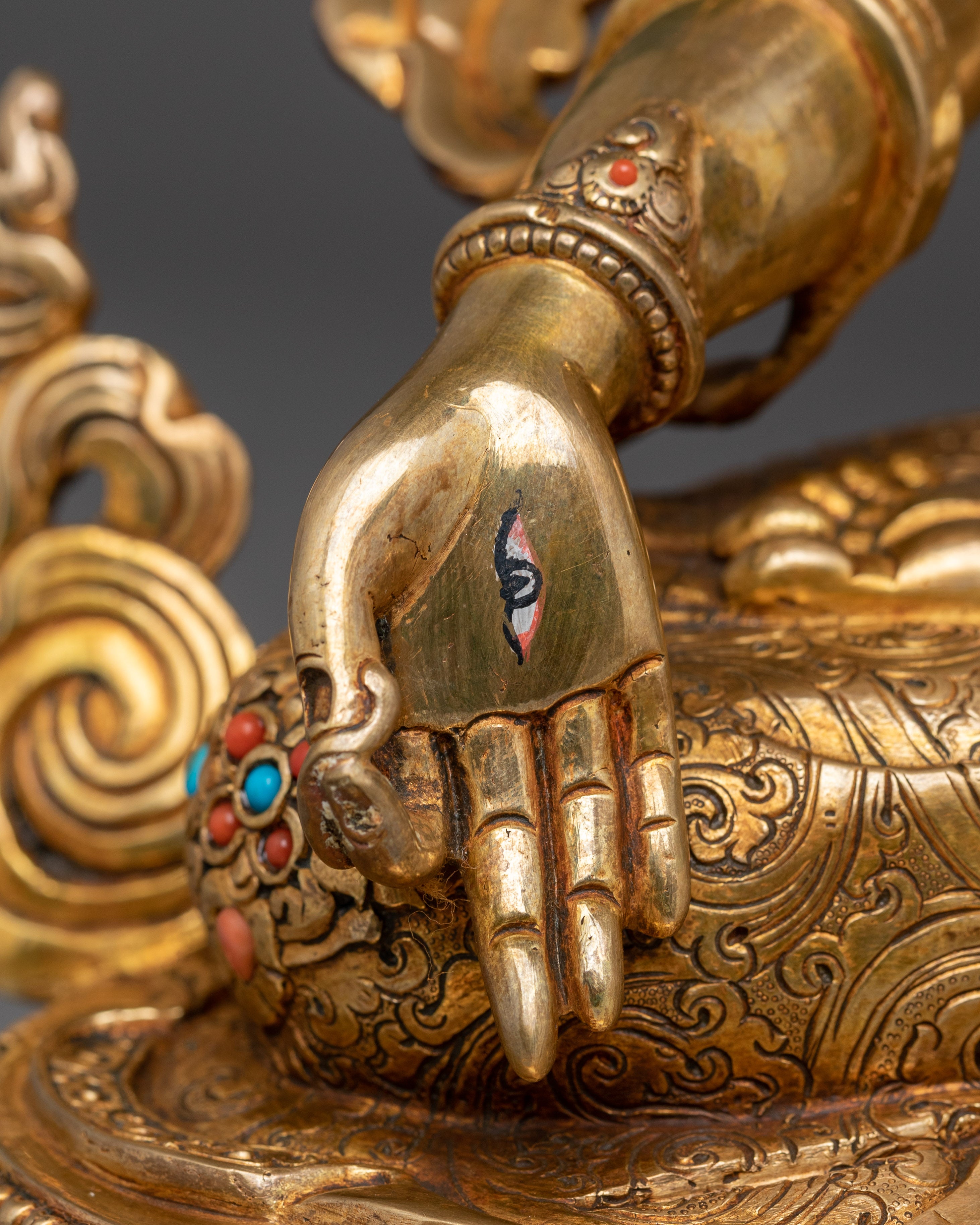 Serene White Tara Statue | Sita Tara - Compassion and Healing Tibetan Deity