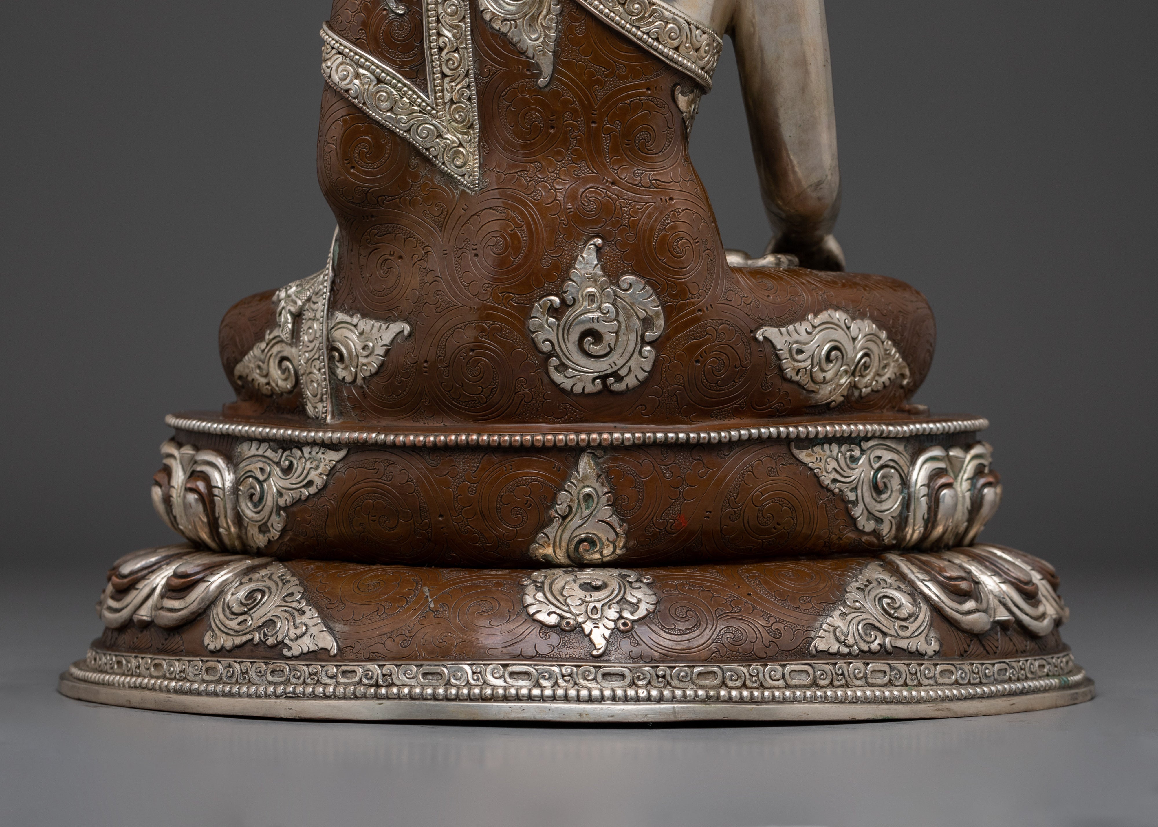 Shakyamuni Buddha with Silver Carvings | Walking the Middle Way