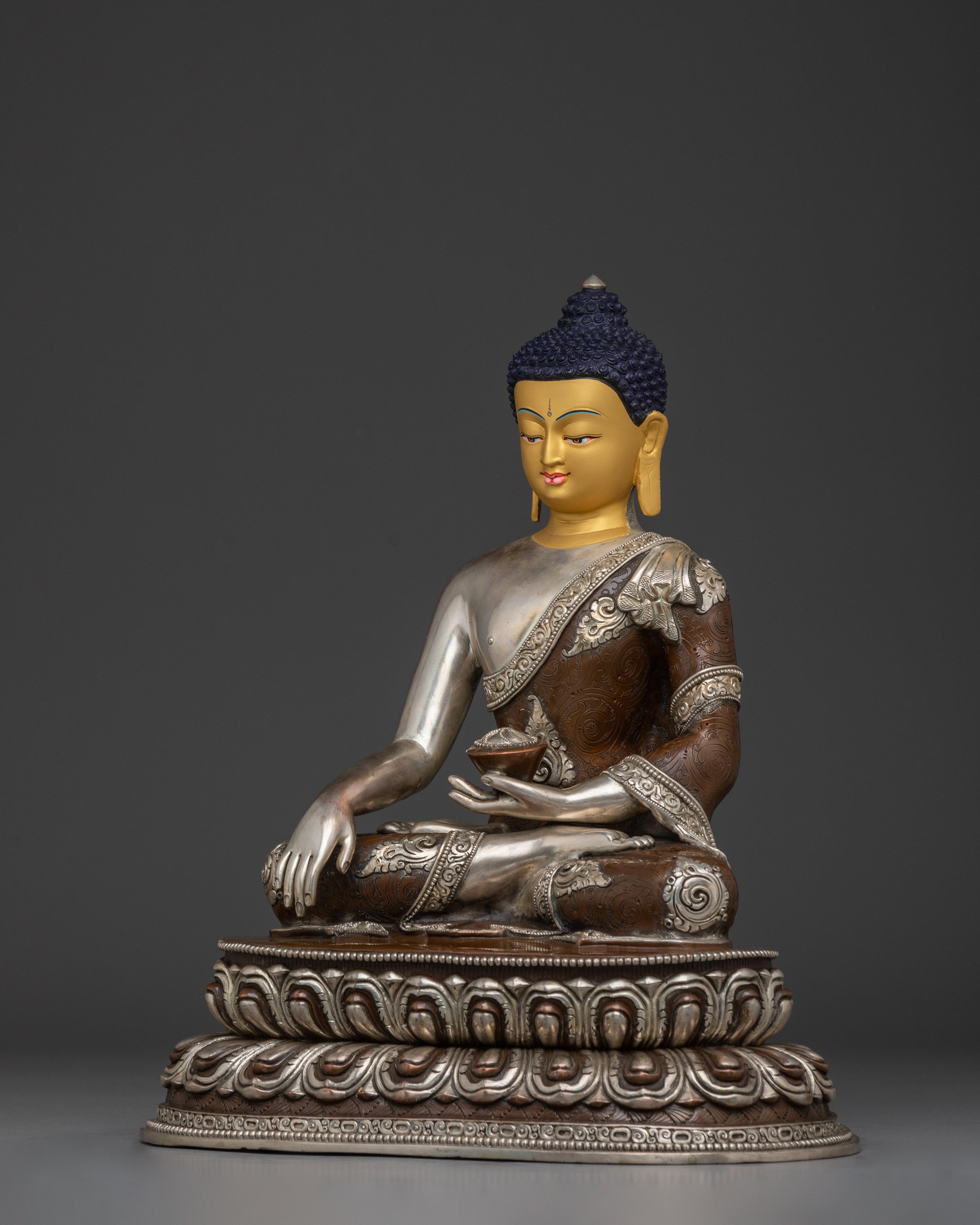 Shakyamuni Buddha with Silver Carvings | Walking the Middle Way