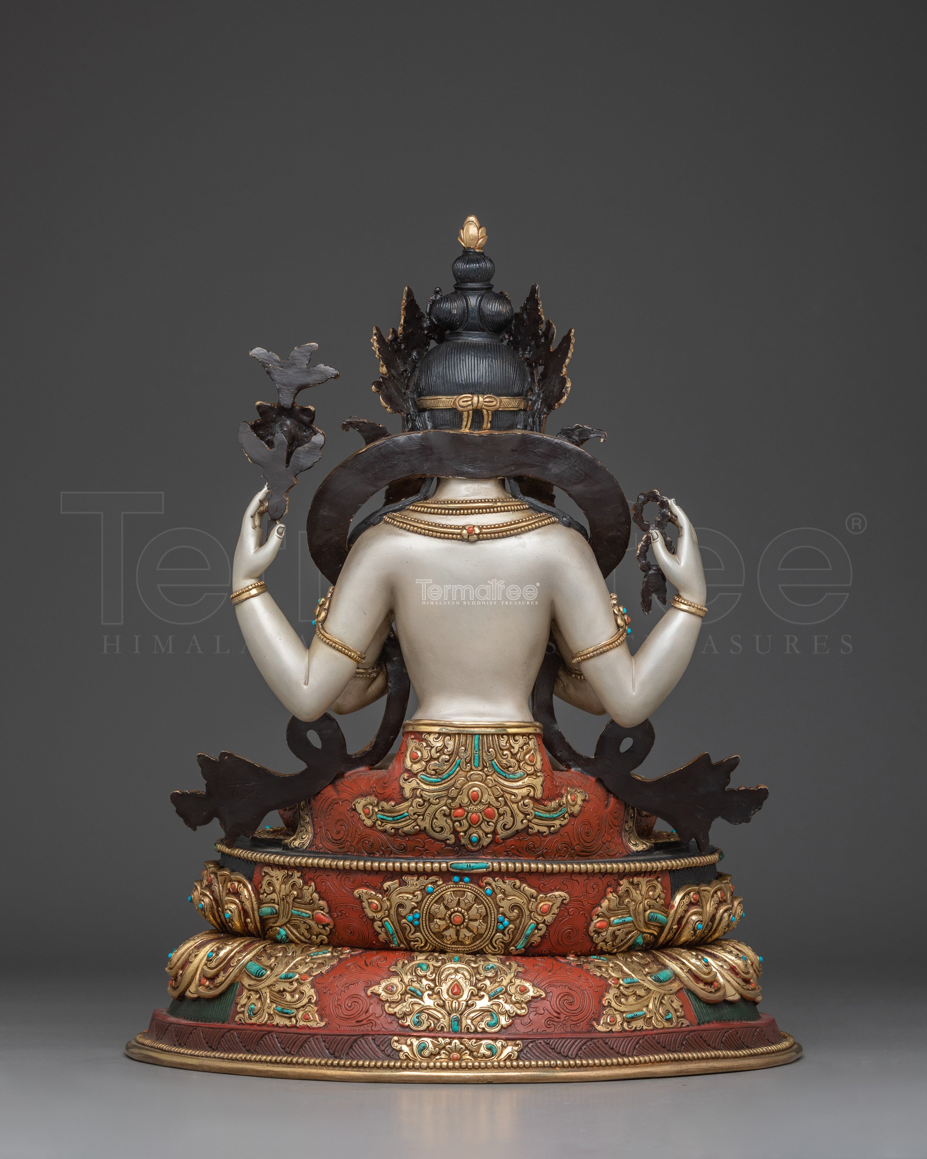 Serene Statue of Chenrezig | Guardian of Compassionate Wisdom