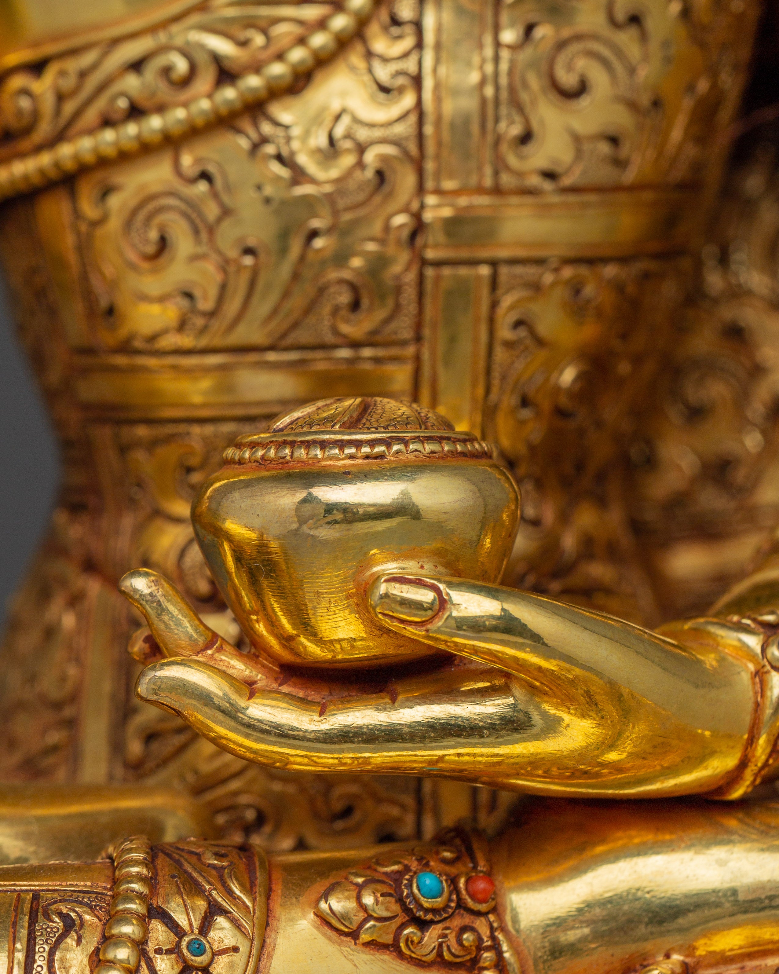 Decorative Shakyamuni Buddha Statue | Enlightenment Symbol