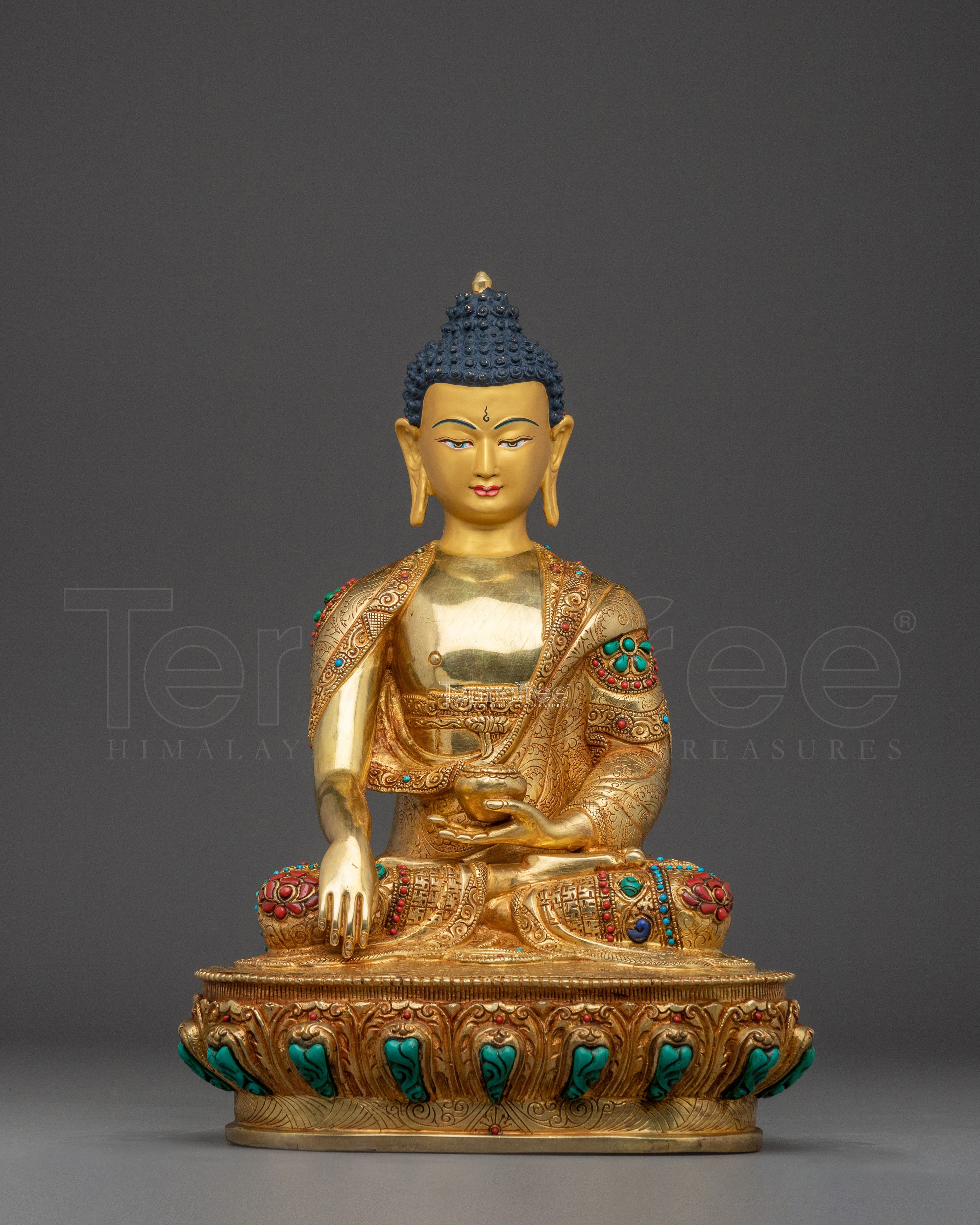 Classic Shakyamuni Buddha Sculpture | Peaceful Buddha Artwork