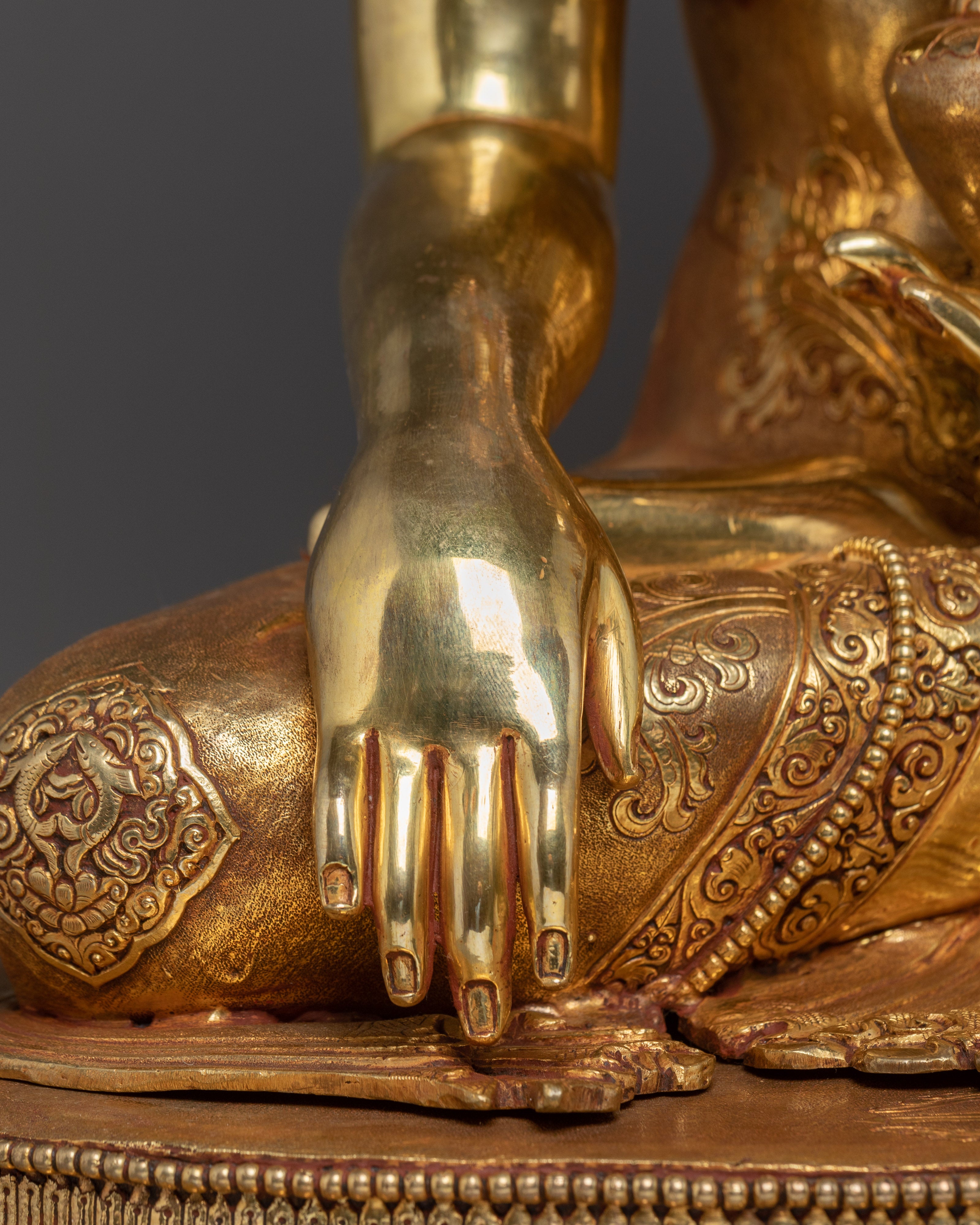 Crown Shakyamuni Buddha Statue | Traditional Figure