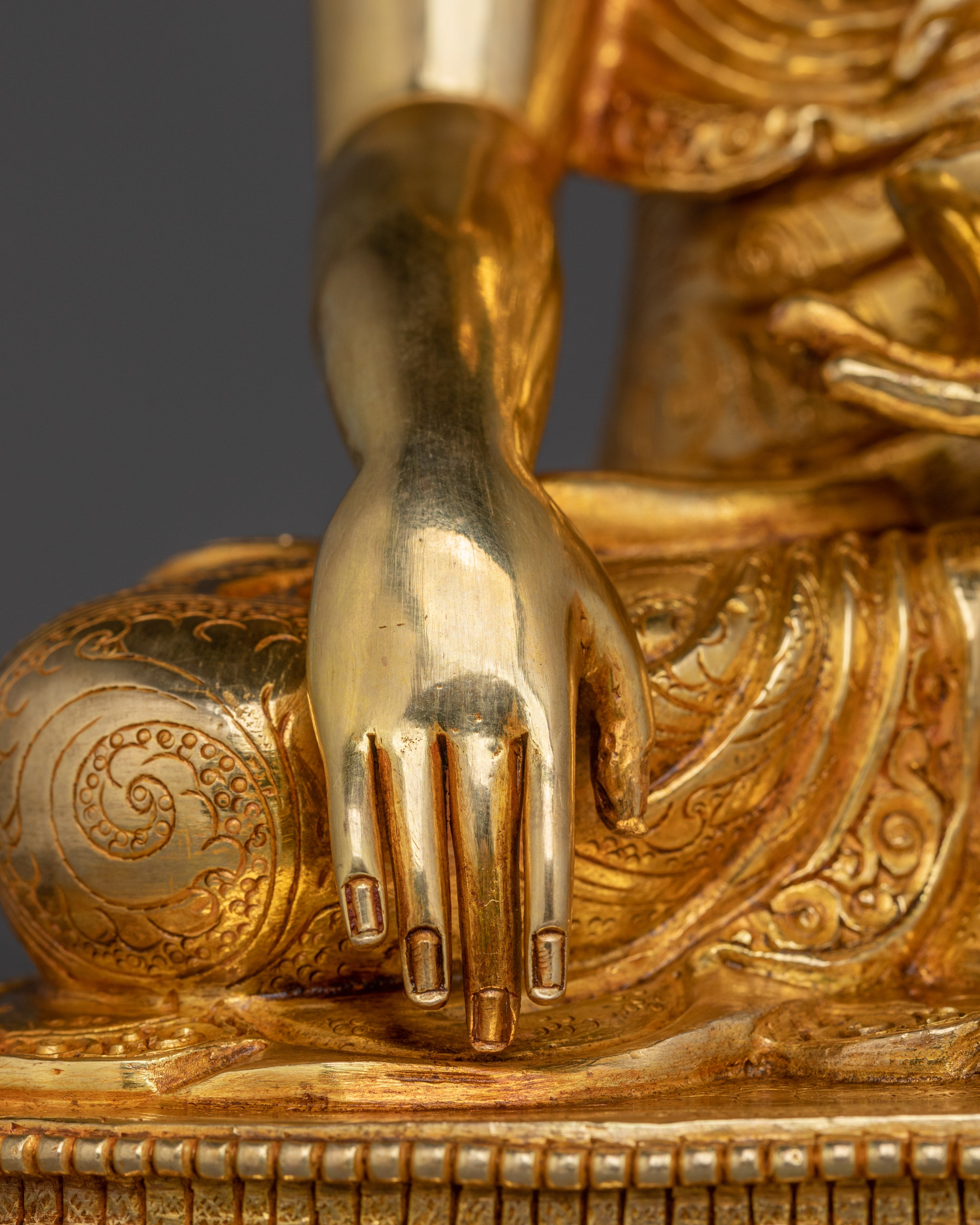 Shakyamuni Buddha Copper Statue for Meditation | Enlightened Buddha for Meditation