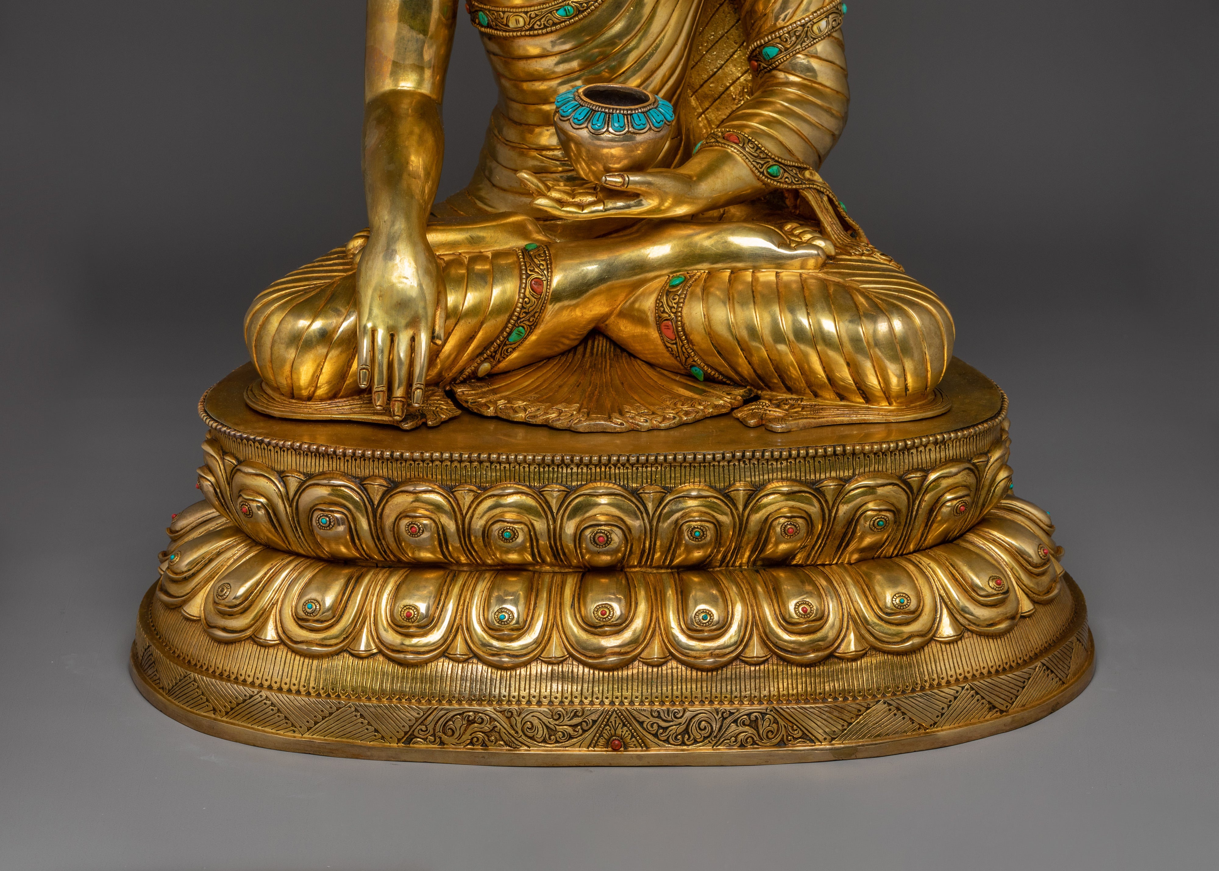 Large Shakyamuni Buddha Statue 30.7” | Enlightened Buddha for Meditation