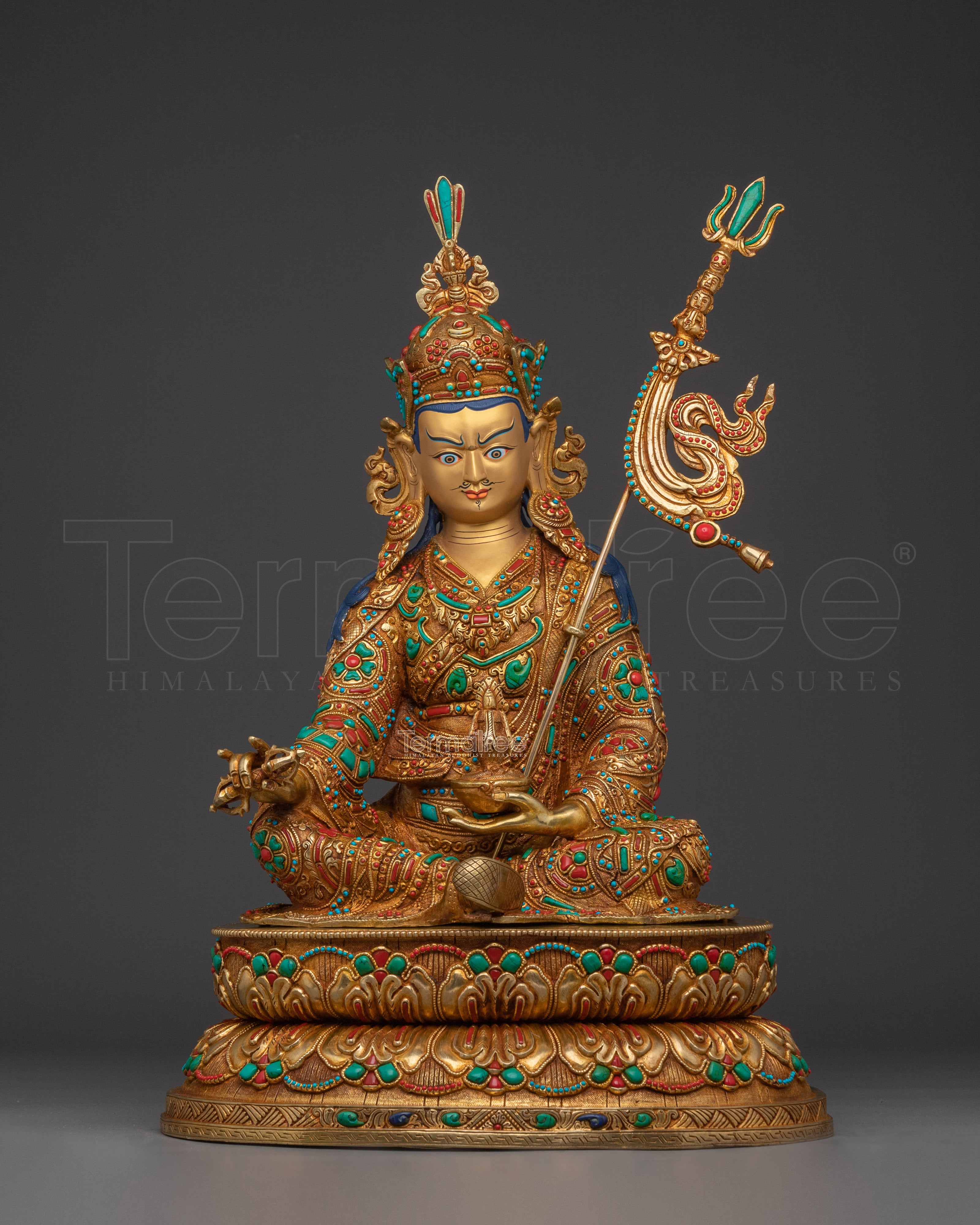 Golden Precious Guru Rinpoche | Tibetan Tantric Master