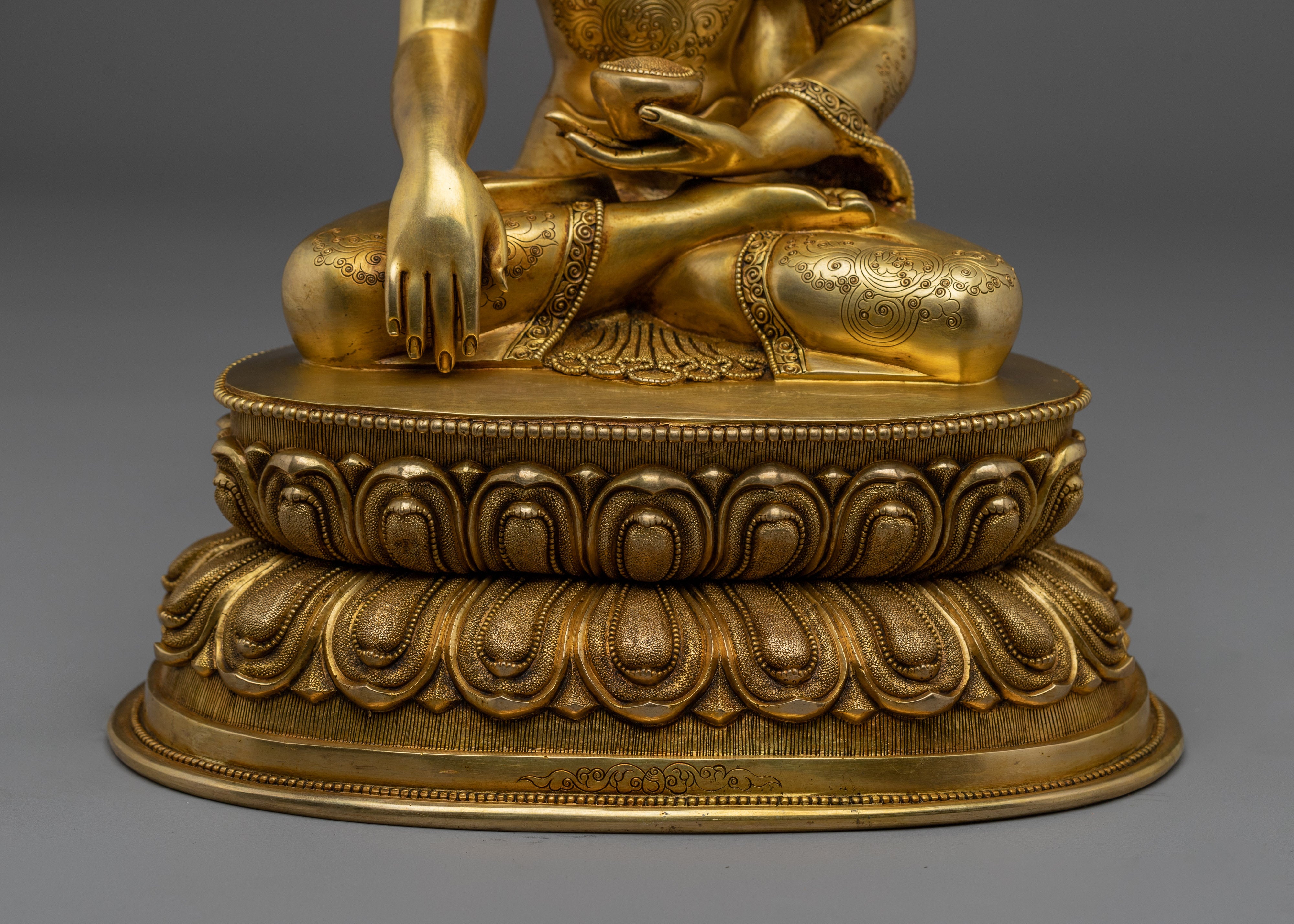 Serene Shakyamuni Buddha Art | Enlightenment Symbol Gautama Buddha