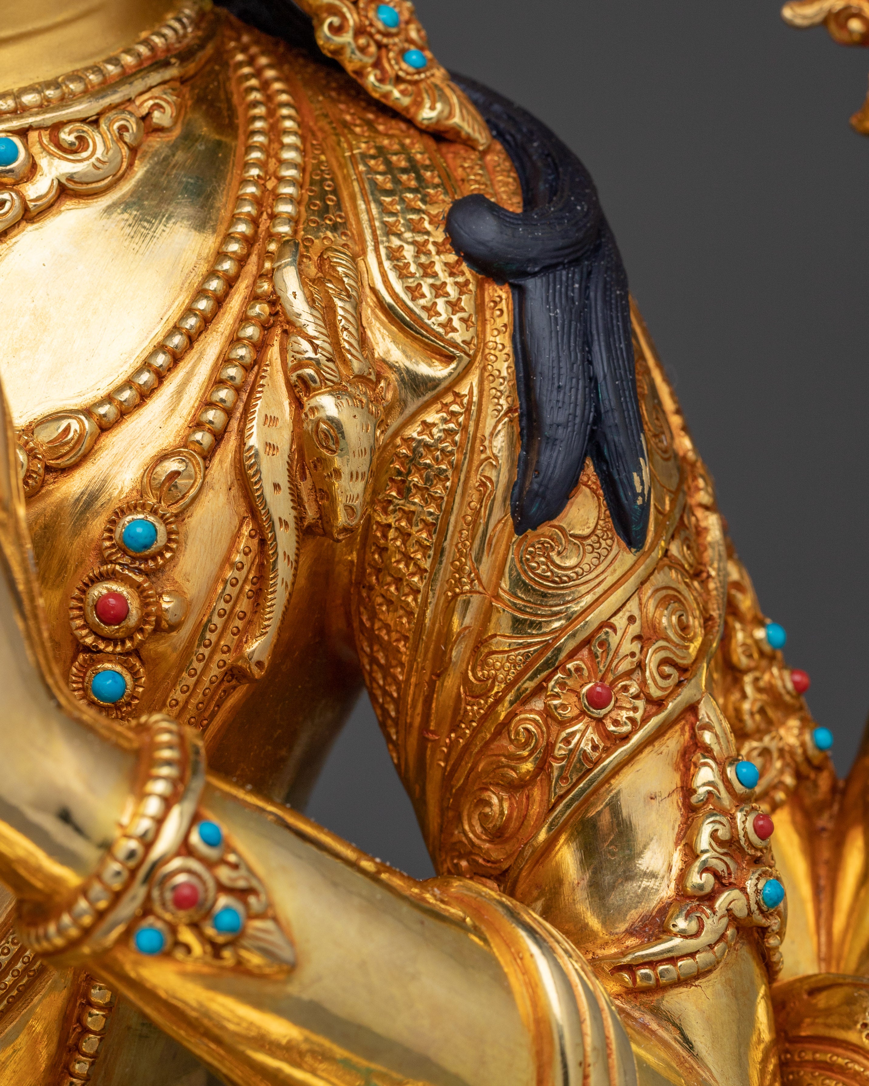 Four-Armed Avalokiteshvara Compassion Sculpture | Chenrezig Deity with 24K Gold Gilding